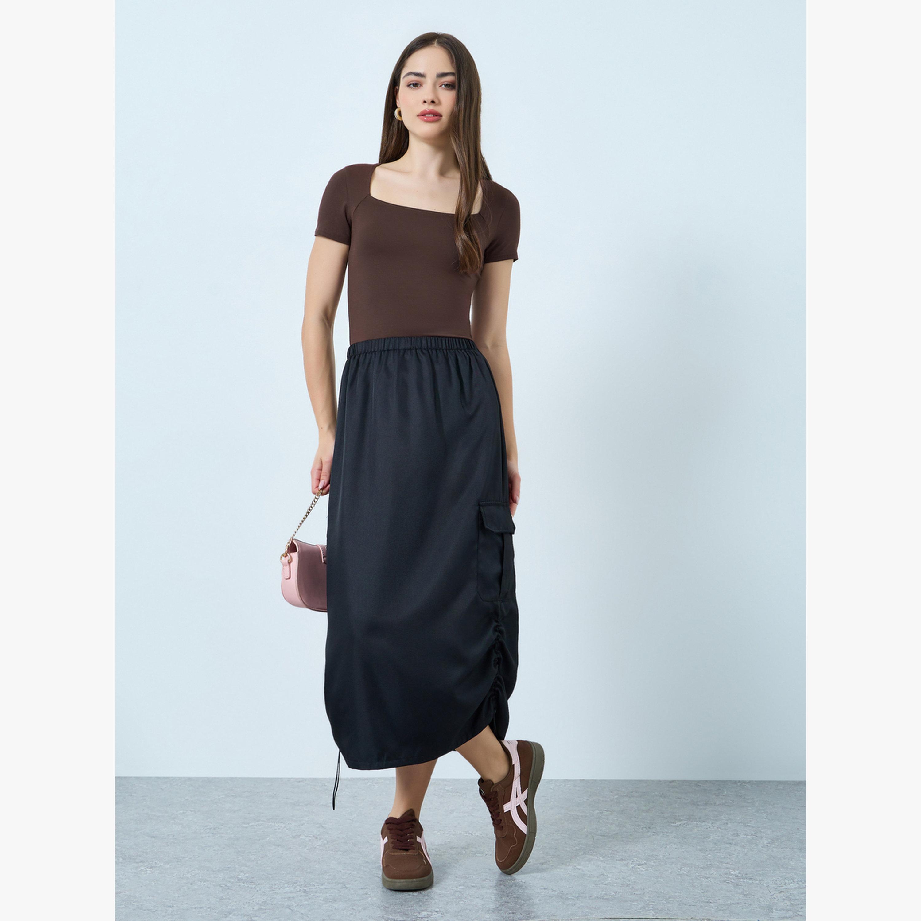 Styli Solid Square Neck Fitted Short Sleeve T-Shirt-women-clothing-tshirts-image-2