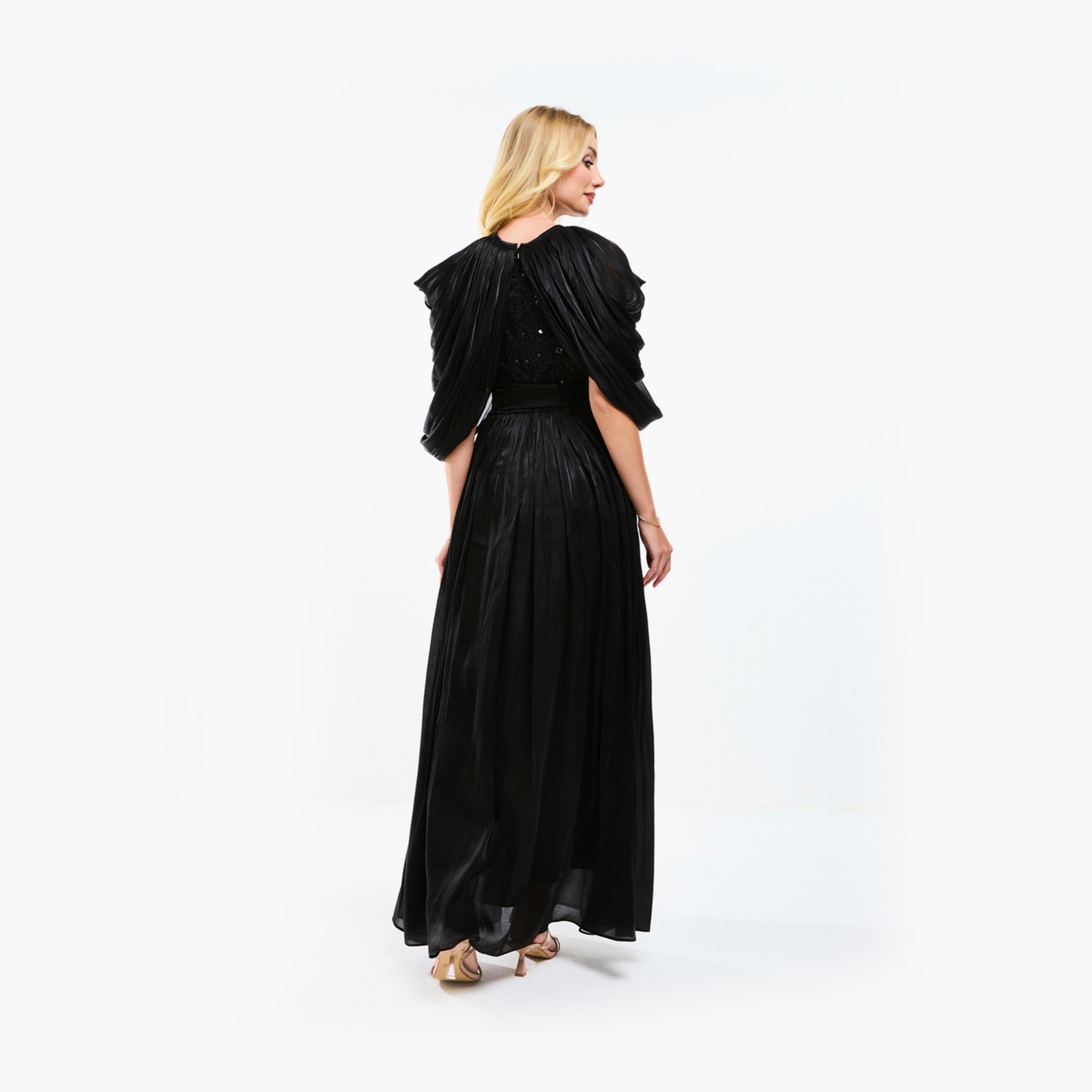 فستان طويل بحافة واسعة وأكمام كيب هاوس أوف مودا × ستايلي-women-clothing-dresses-image-1