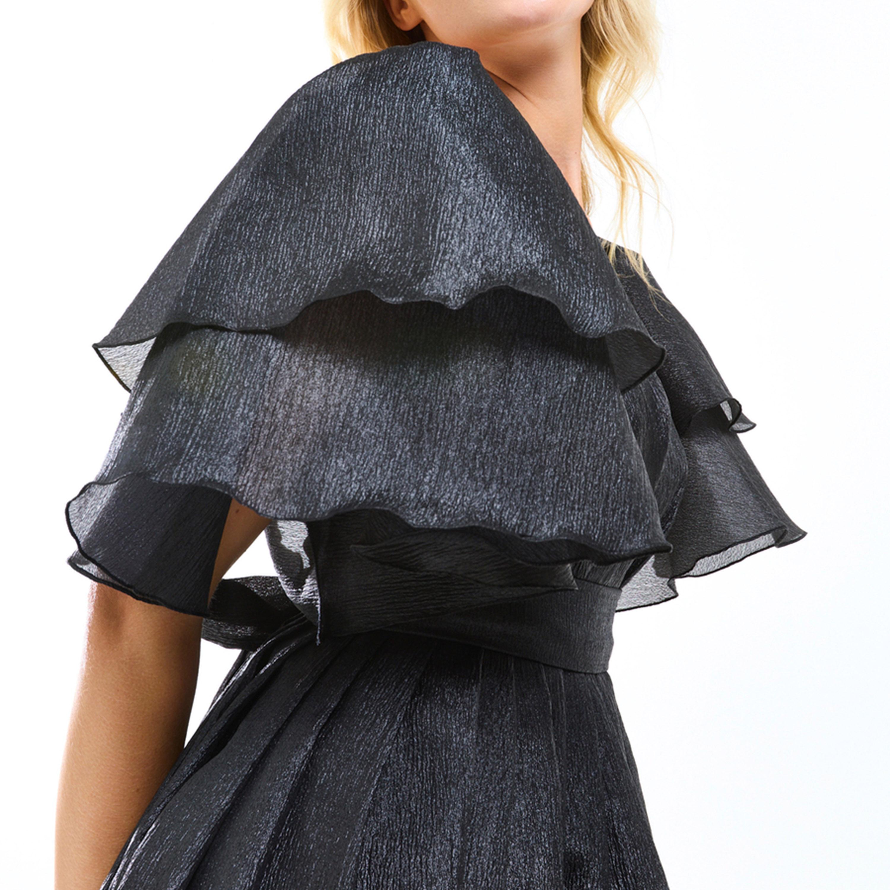 فستان طويل مزين بكسرات وأكمام فلونس هاوس أوف مودا × ستايلي-women-clothing-dresses-image-5