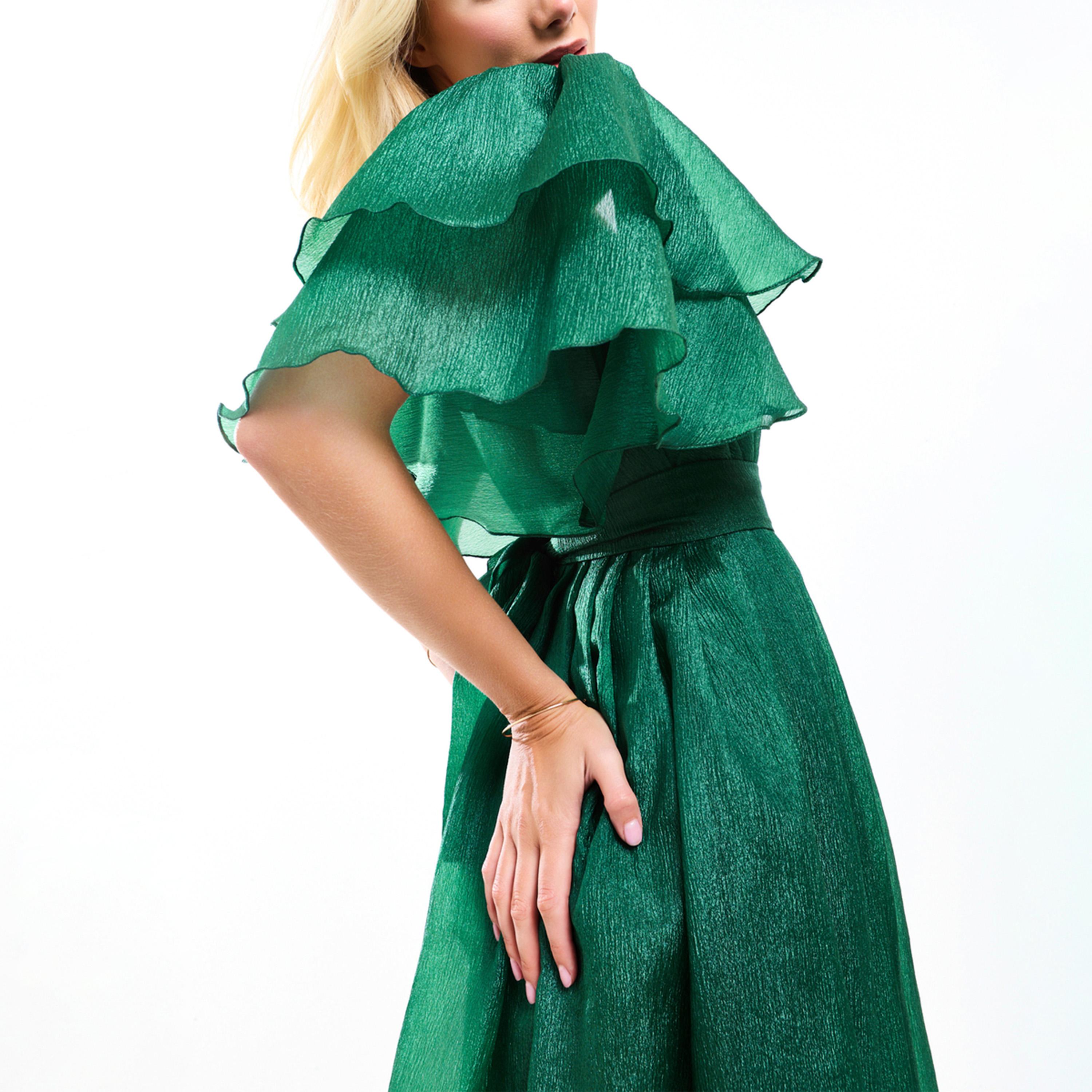 فستان طويل مزين بكسرات وأكمام فلونس هاوس أوف مودا × ستايلي-women-clothing-dresses-image-2