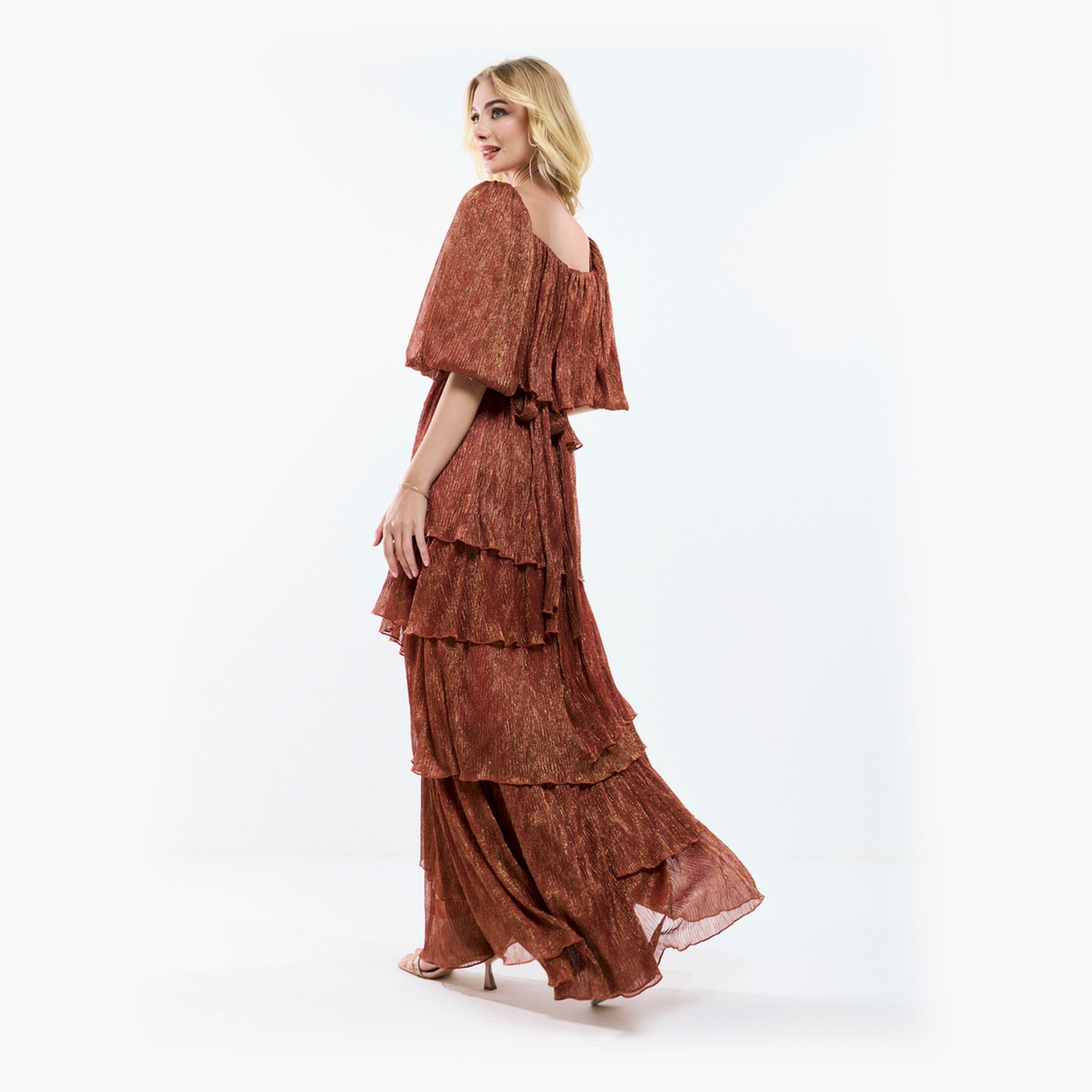 فستان طويل بياقة على شكل قلب وكسرات هاوس أوف مودا × ستايلي-women-clothing-dresses-image-1