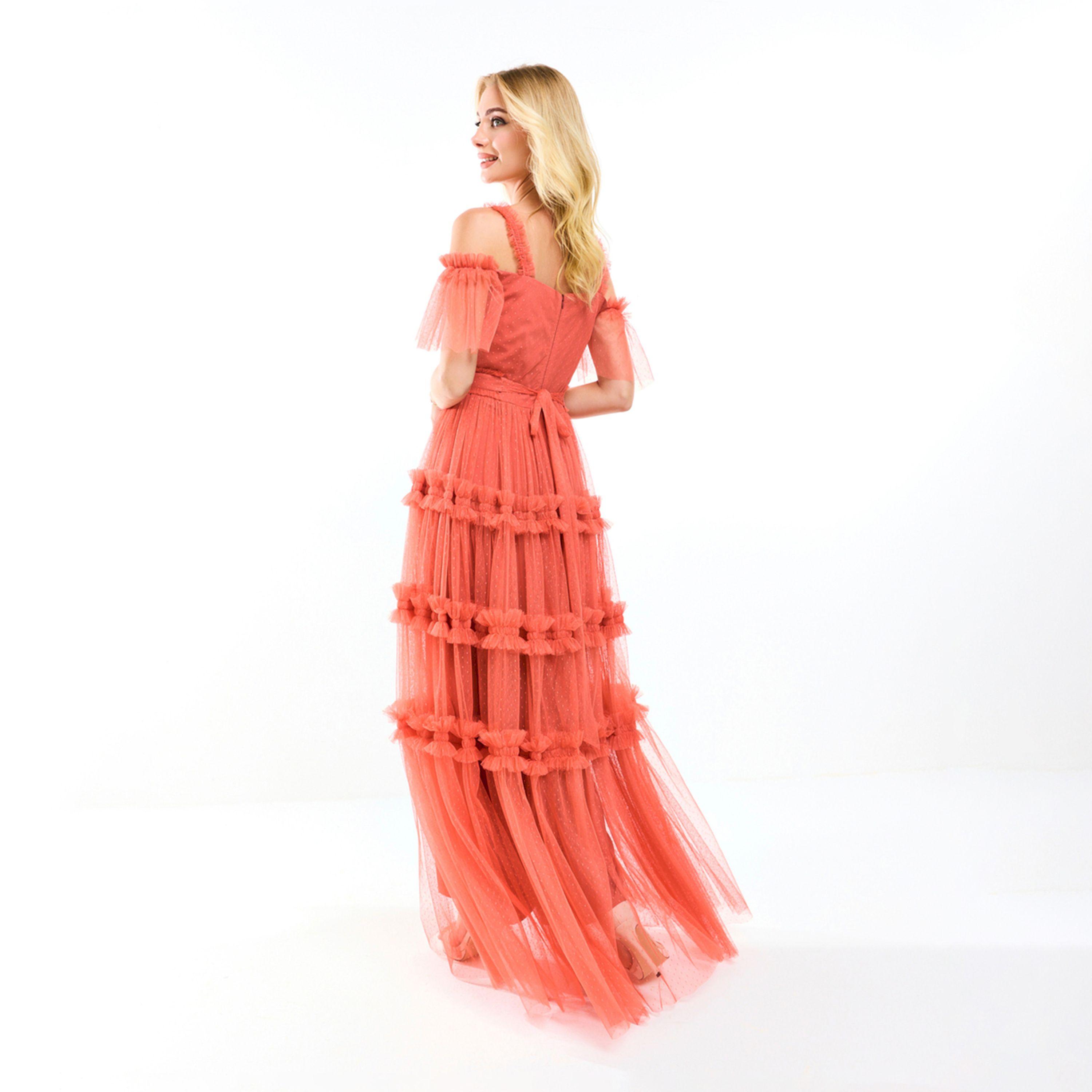 فستان طويل بأكتاف مكشوفة وتفاصيل كشكش هاوس أوف مودا × ستايلي-women-clothing-dresses-image-3