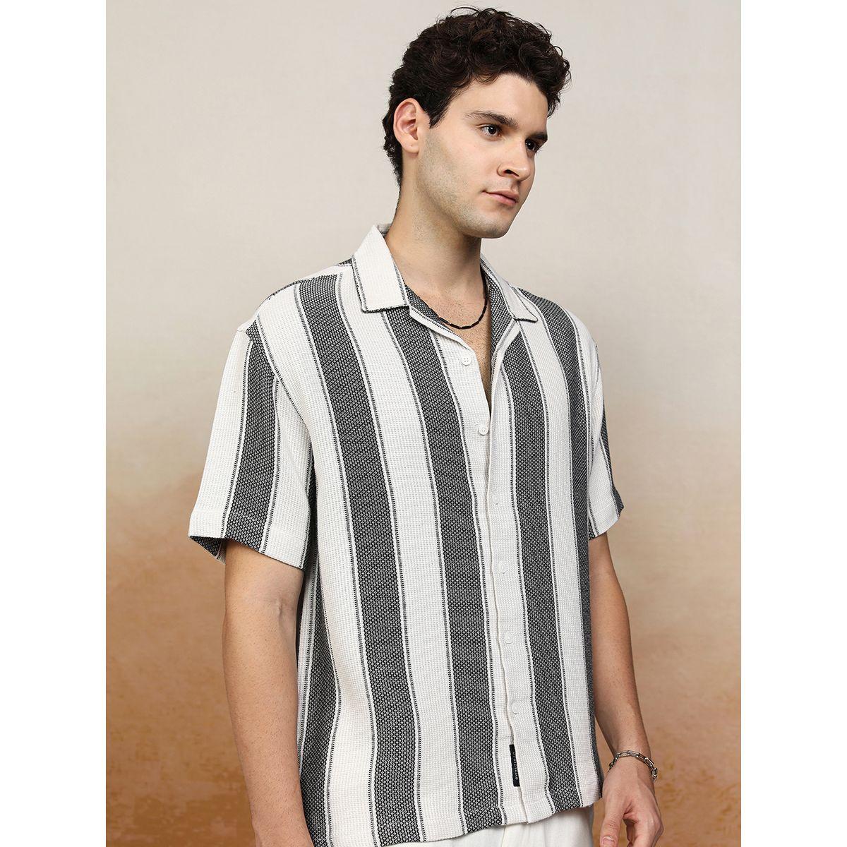قميص مخطط فضفاض بياقة هايلاندر × ستايلي-men-clothing-shirts-image-6