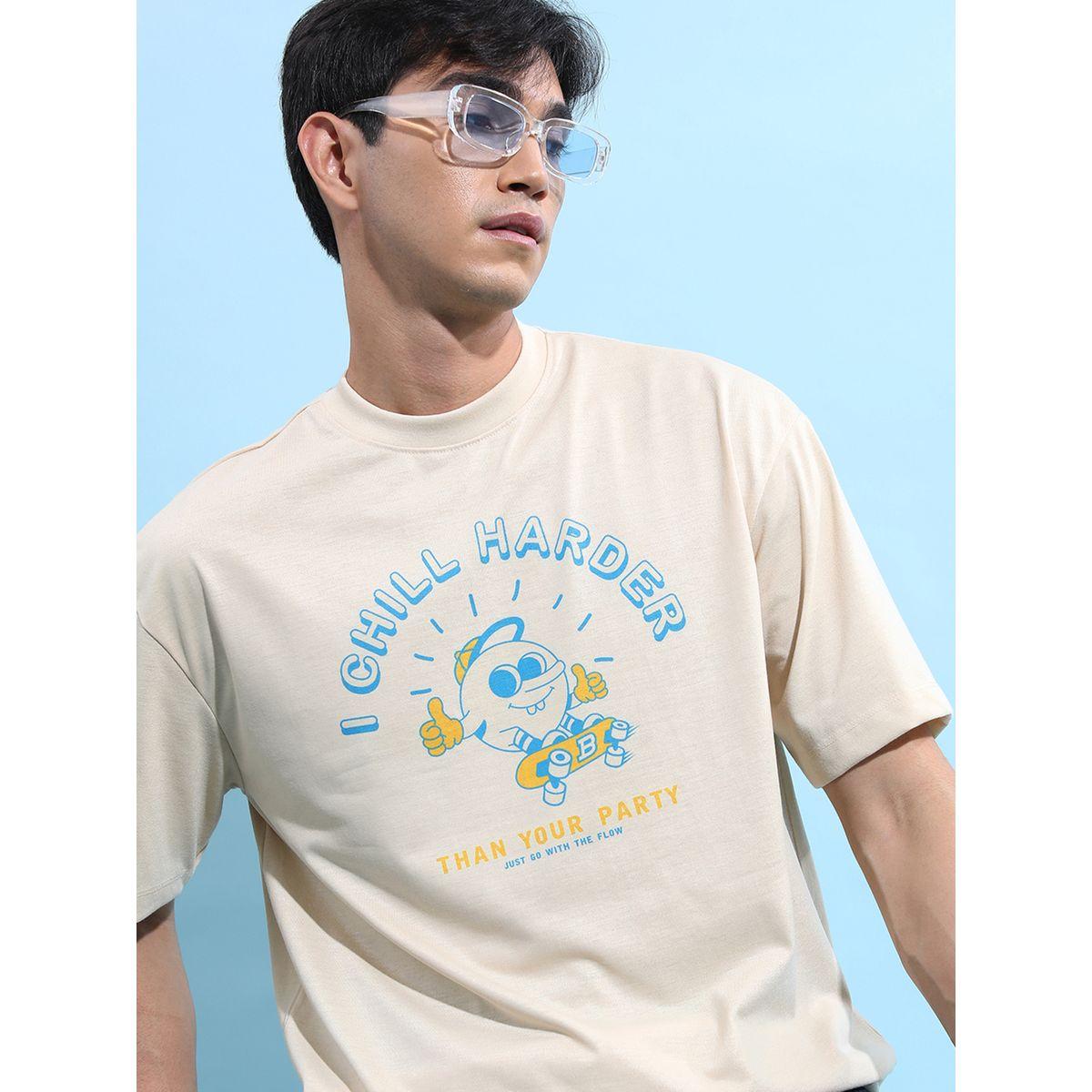 تيشيرت فضفاض بياقة دائرية وطبعة جرافيك كيتش × ستايلي-men-clothing-tshirtsandpolos-tshirts-image-1