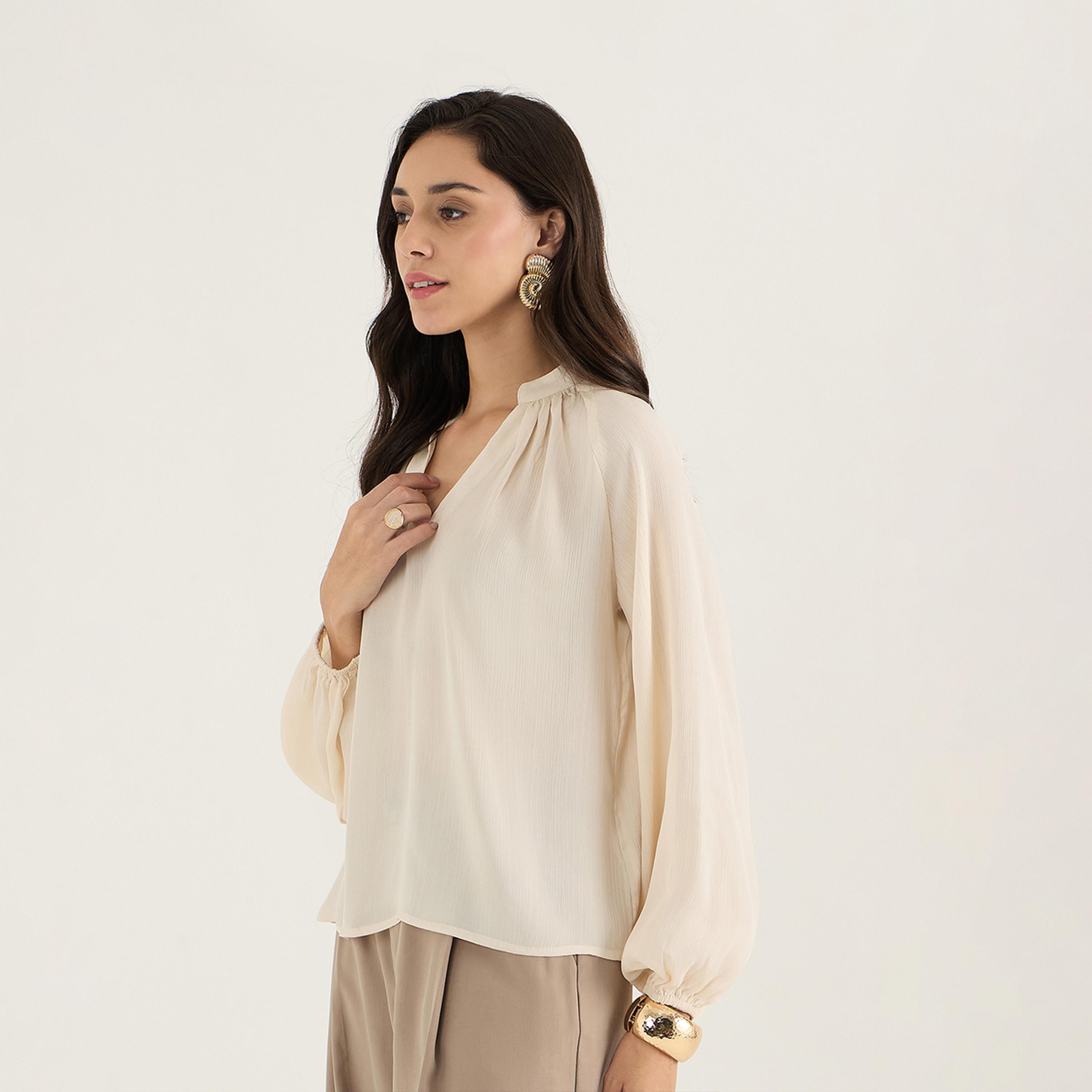 فيميلا × ستايلي - بلوزة بأكمام منتفخة وفتحة رقبة على شكل V-women-clothing-shirtsandblouses-blouses-image-4