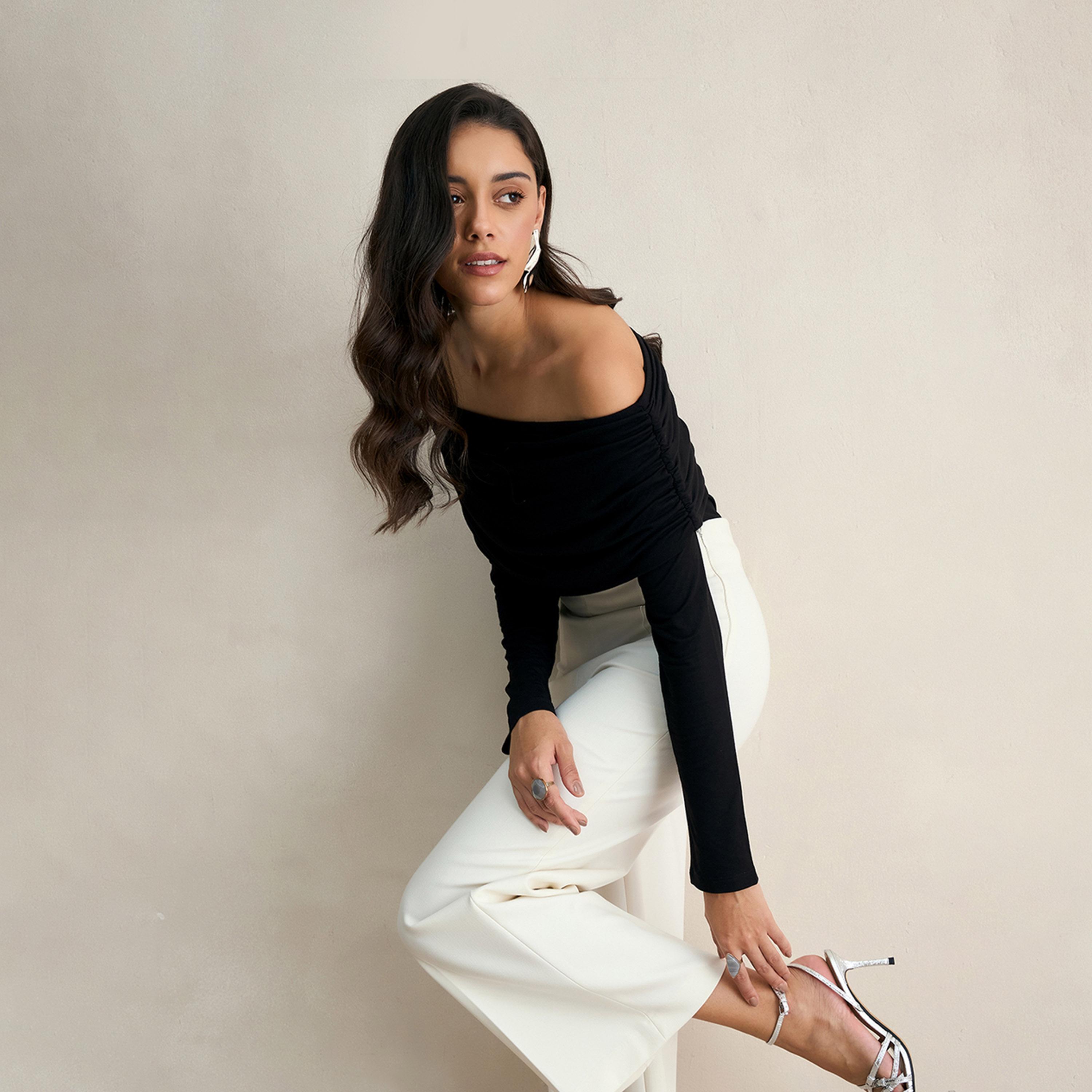 Femmella X Styli Solid Knit Off-Shoulder Neck Top-women-clothing-shirtsandblouses-blouses-image-6