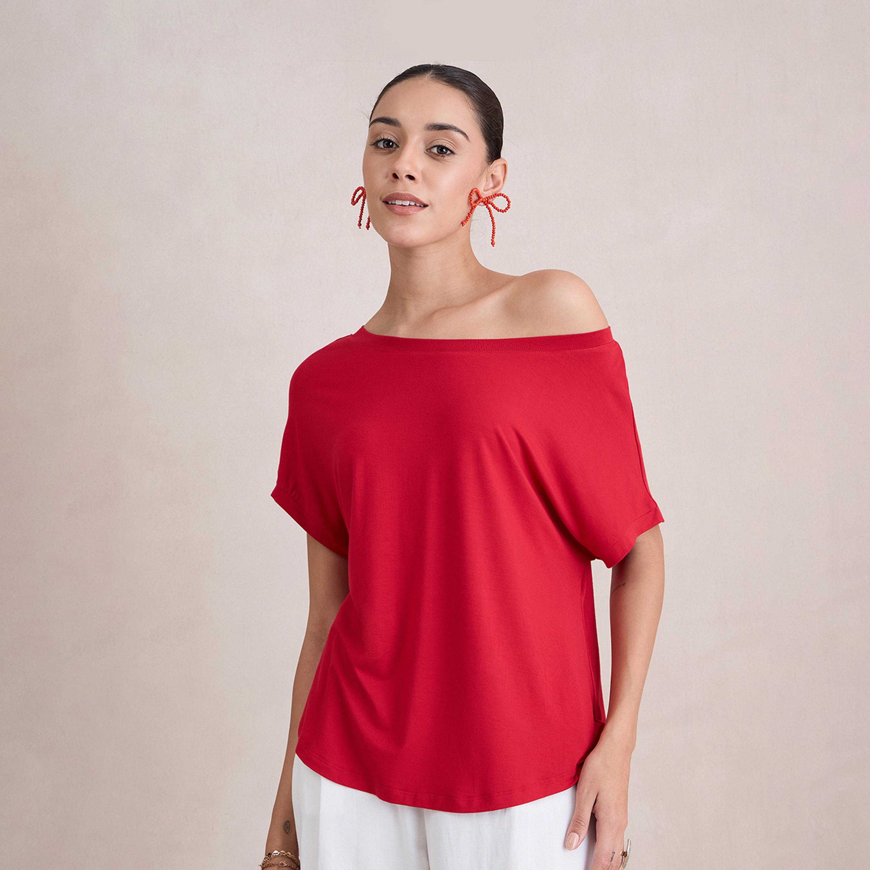 فيميلا × ستايلي - بلوزة سادة محبوكة بقصّة عادية مكشوفة الكتفين-women-clothing-tshirts-image-1