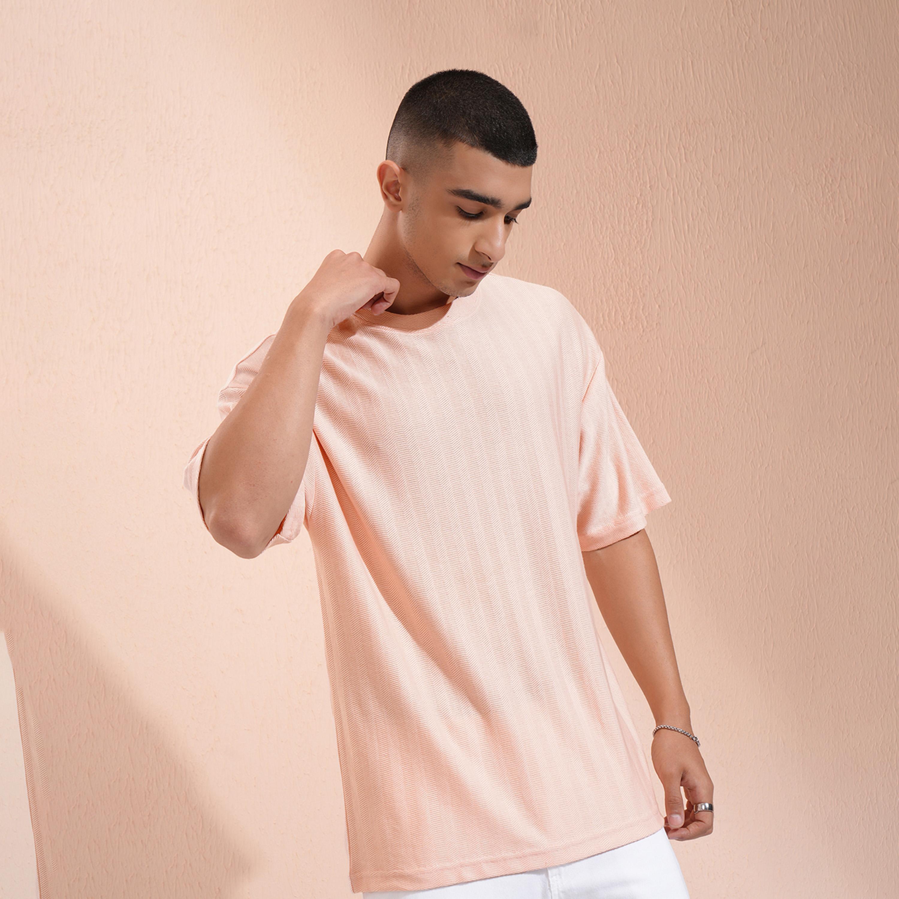 هايلاندر × ستايلي - تي شيرت كبير الحجم برقبة دائرية ومزخرف-men-clothing-tshirtsandpolos-tshirts-image-6