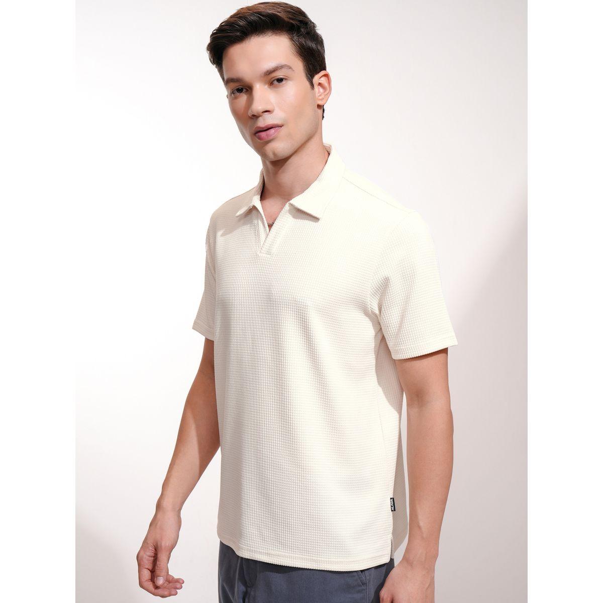 تيشيرت بياقة بولو وقصة مريحة مع تفاصيل بارزة الملمس هايلاندر × ستايلي-men-clothing-tshirtsandpolos-tshirts-image-4