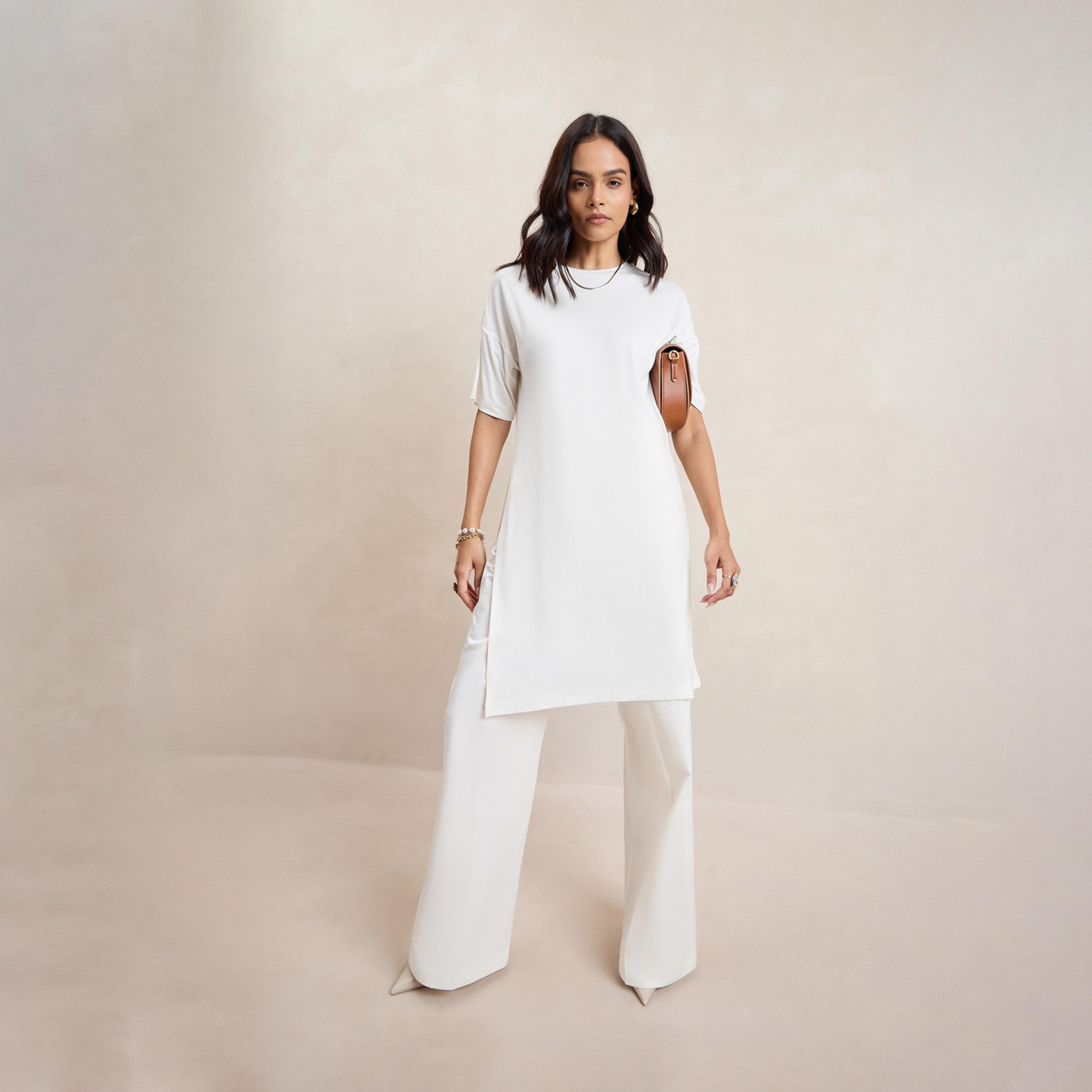 Femmella X Styli Solid Drop Shoulder Knit Longline Top With Slit Detail-women-clothing-tshirts-image-5