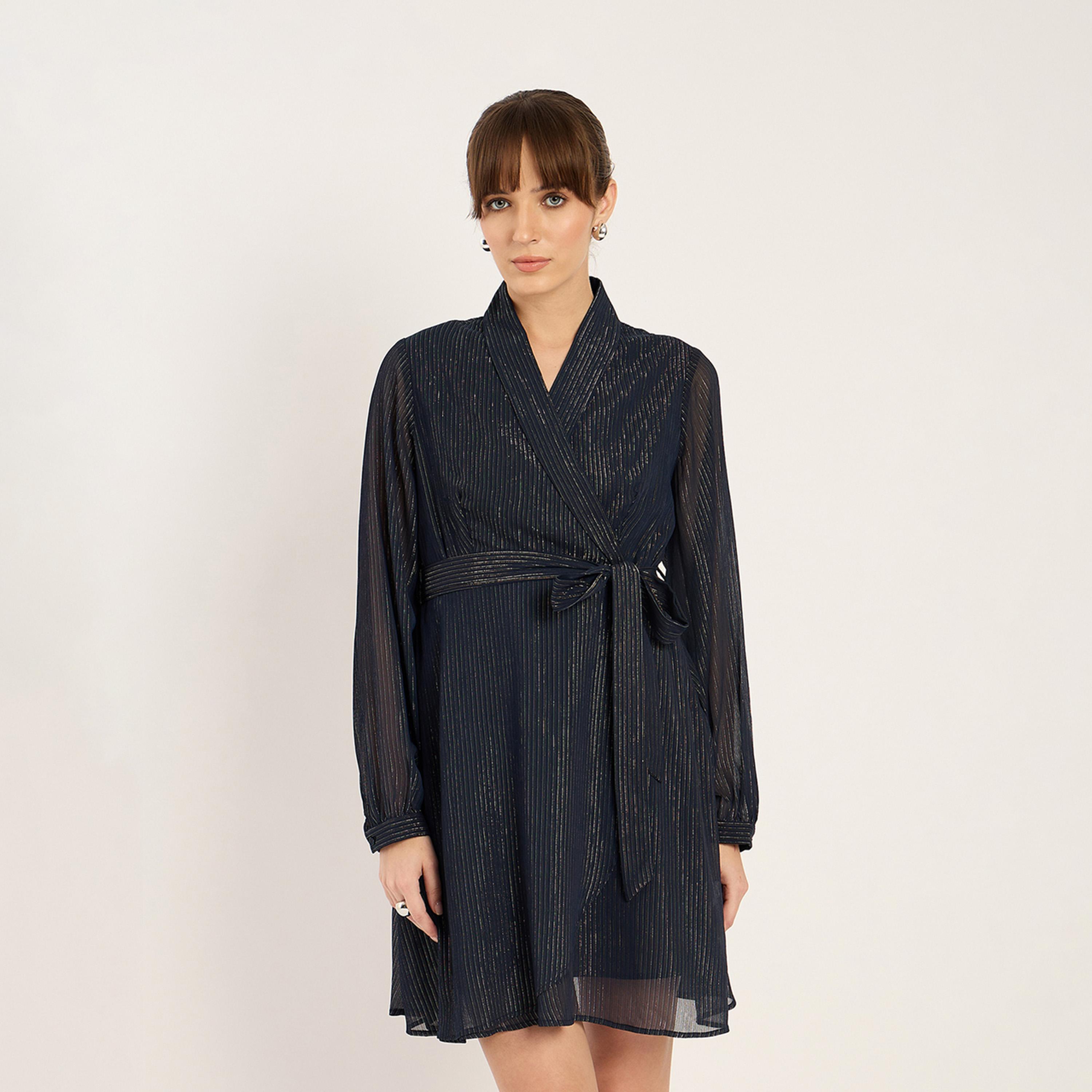فيميلا × ستايلي - فستان قصير ملفوف بفتحة رقبة على شكل V مع رباط على الخصر-women-clothing-dresses-image-2