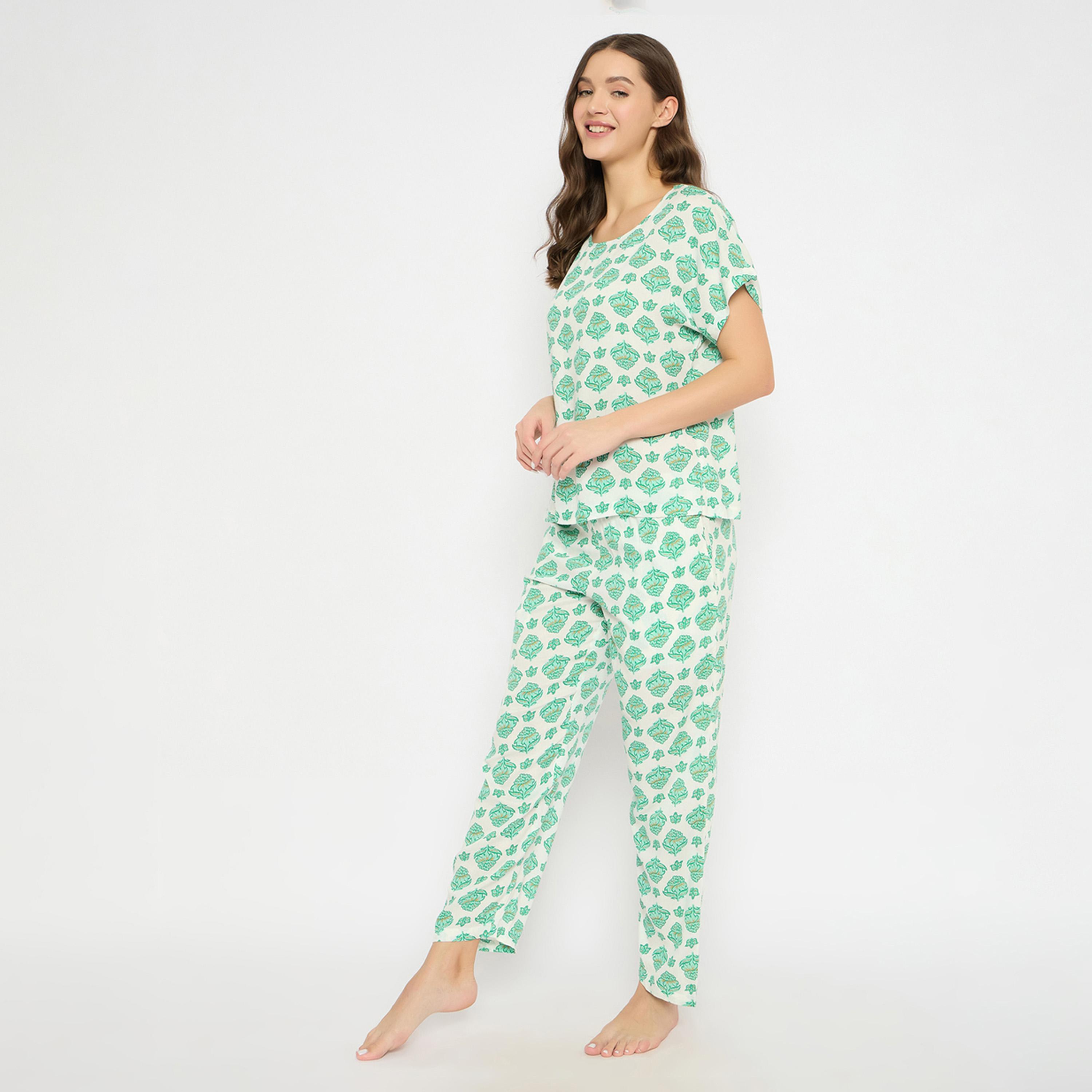 Clovia X Styli Floral Print Round Neck Top And Pyjama Set-women-clothing-nightwear-pyjamas-longsets-image-3