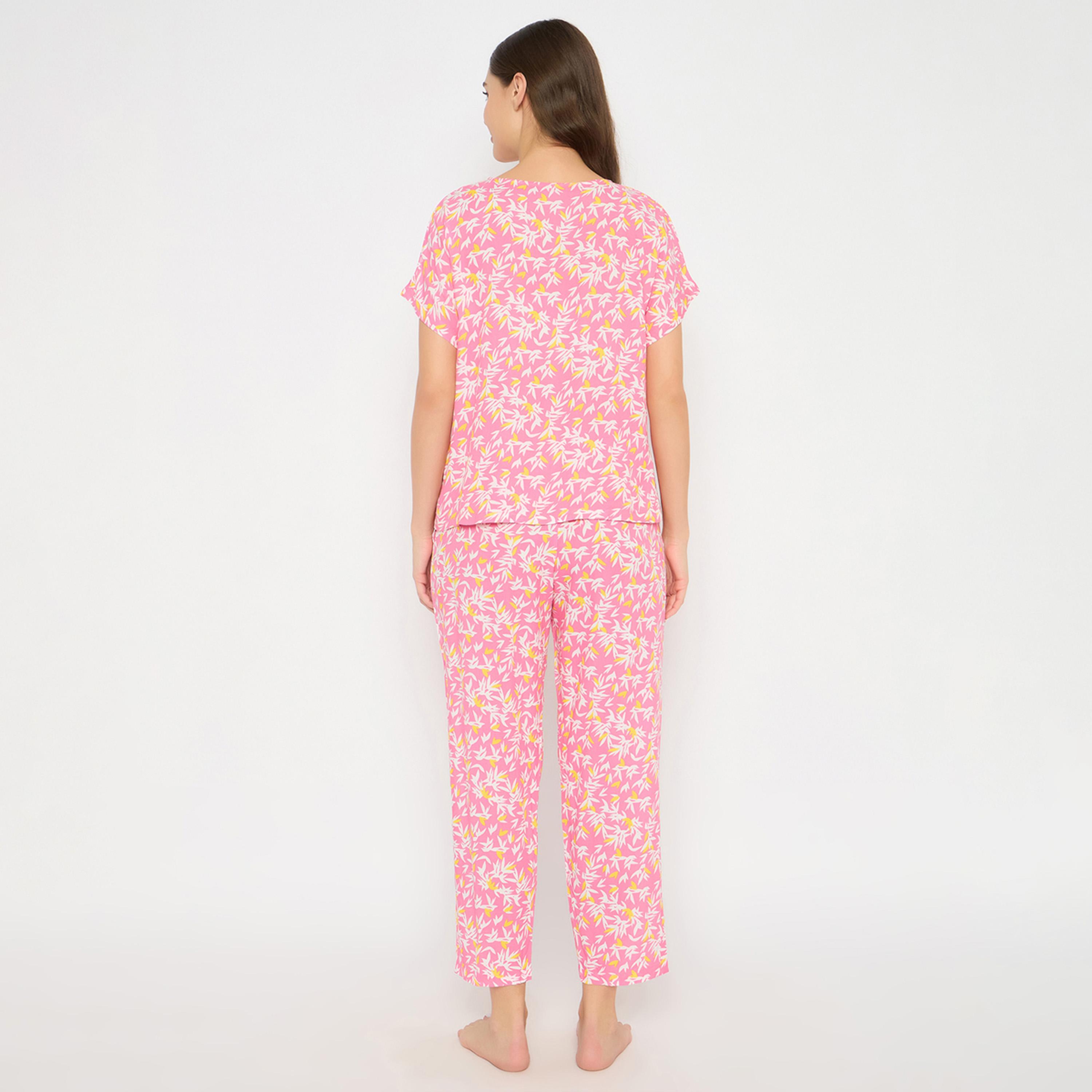 كلوفيا × ستايلي - طقم بيجامة وقميص مطبوع برقبة دائرية-women-clothing-nightwear-pyjamas-longsets-image-5