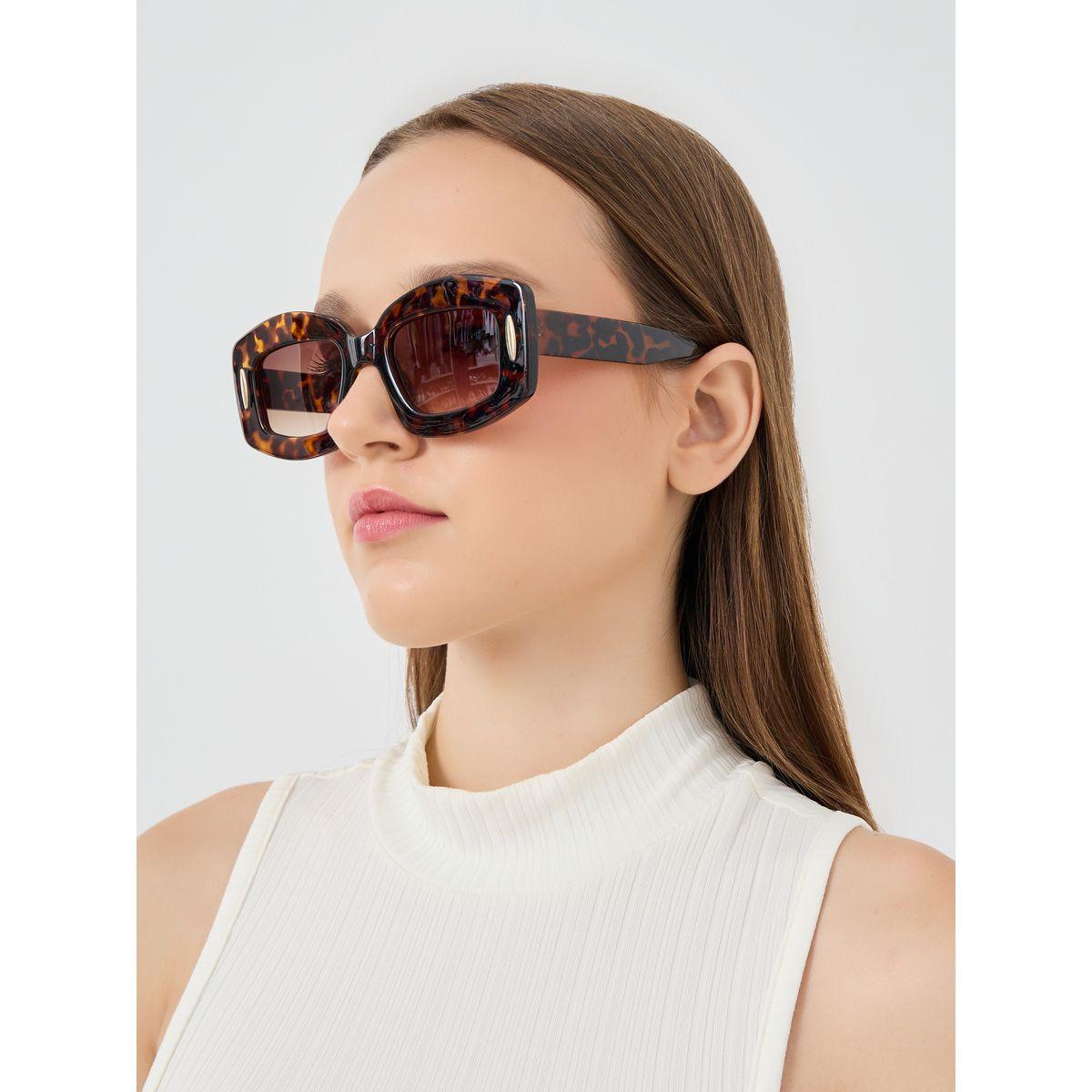 Styli Tortoiseshell Print Wayfarer Sunglasses-women-sunglasses-image-2