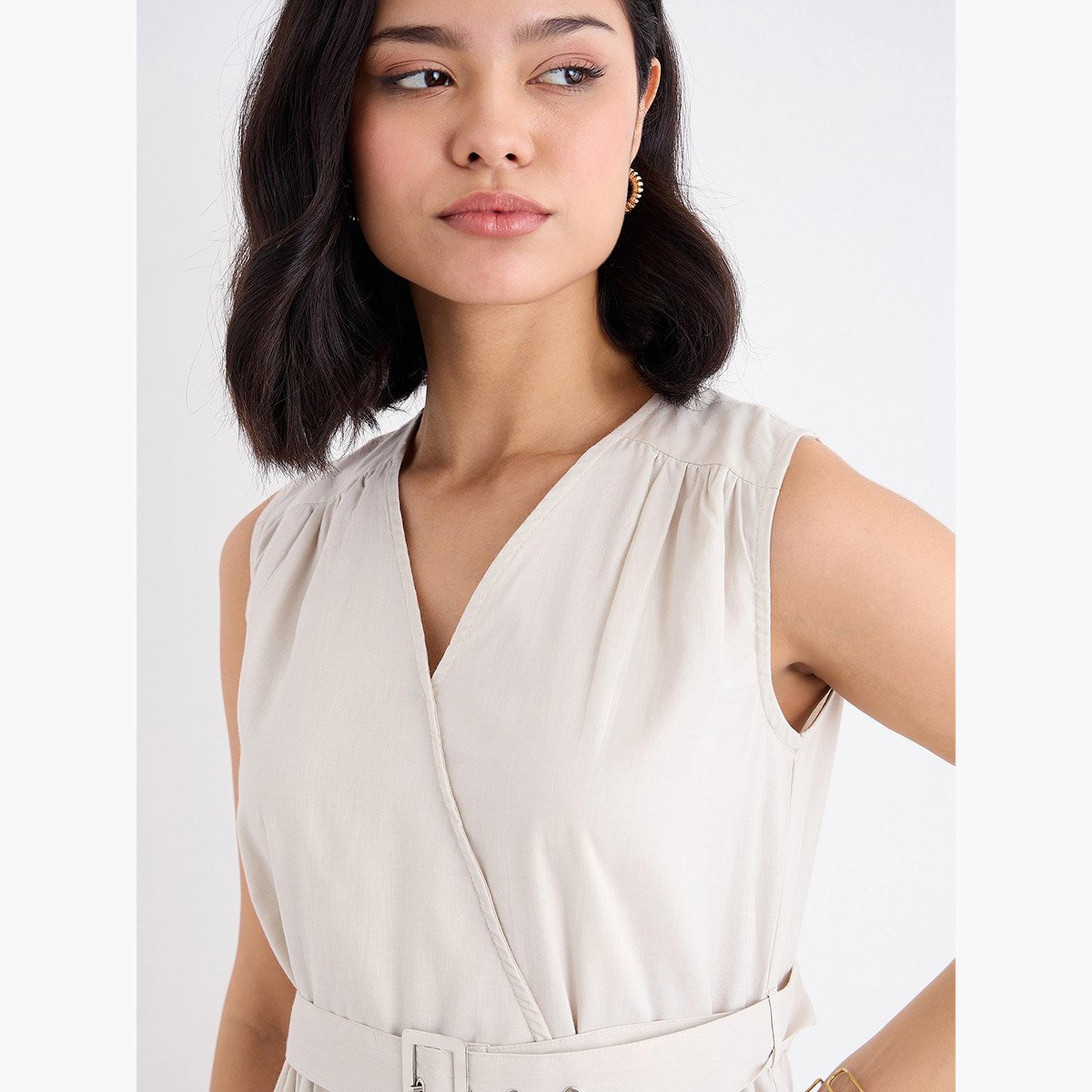 ستايلي - فستان متوسط ​​الطول بحاشية شيفلي لون بيج-women-clothing-dresses-image-4
