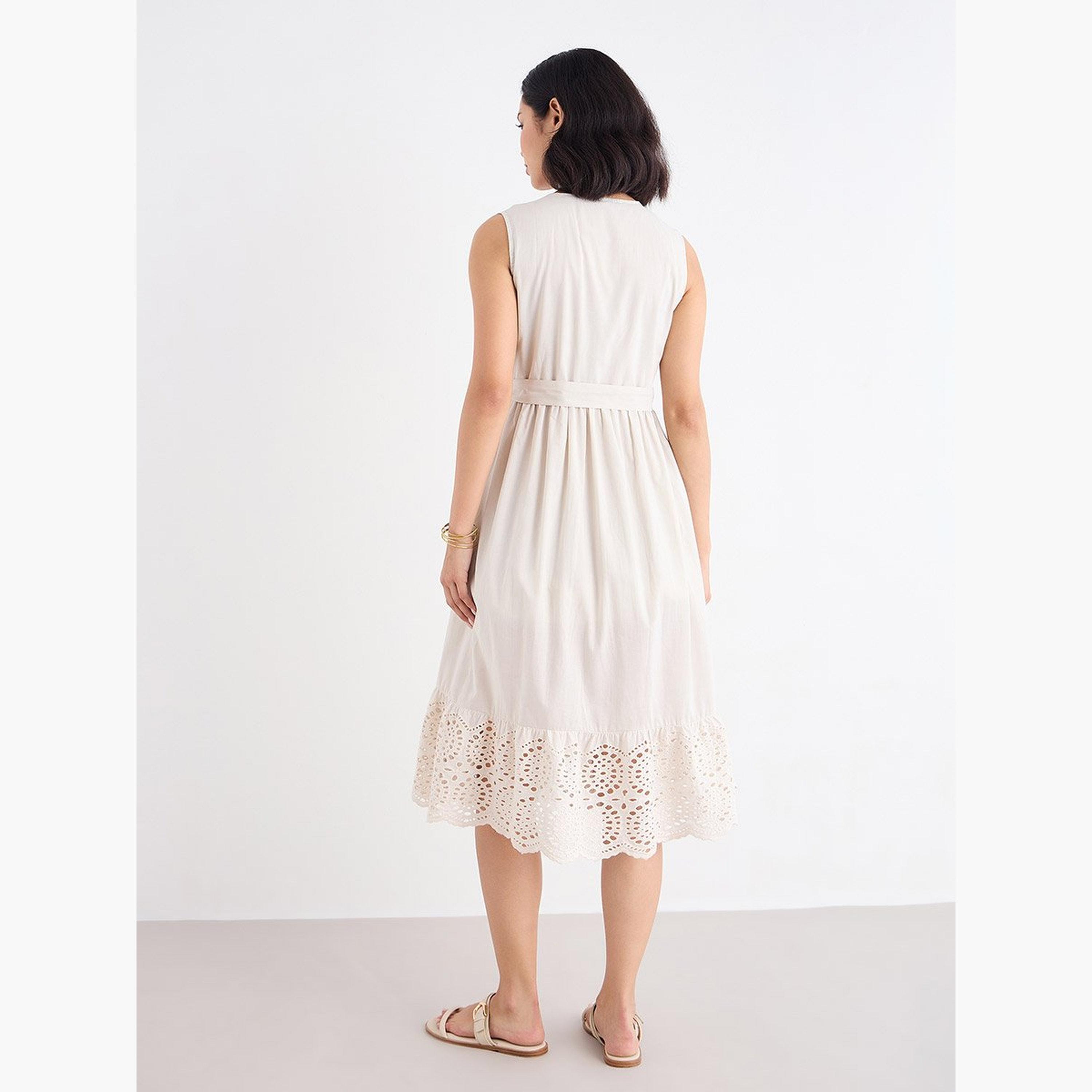 ستايلي - فستان متوسط ​​الطول بحاشية شيفلي لون بيج-women-clothing-dresses-image-5