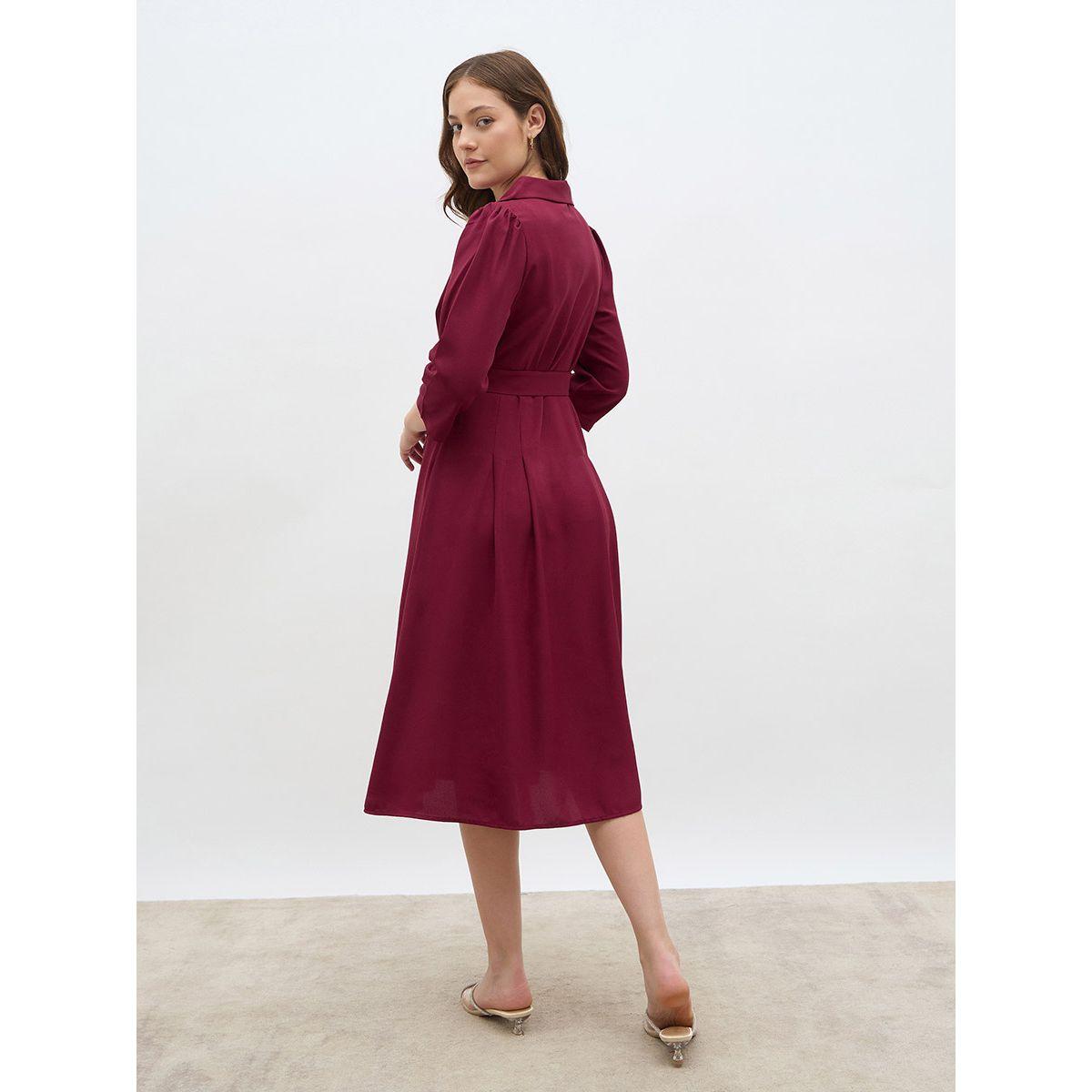 فستان ميدي سادة بنمط لف وكسرات-women-clothing-dresses-image-2