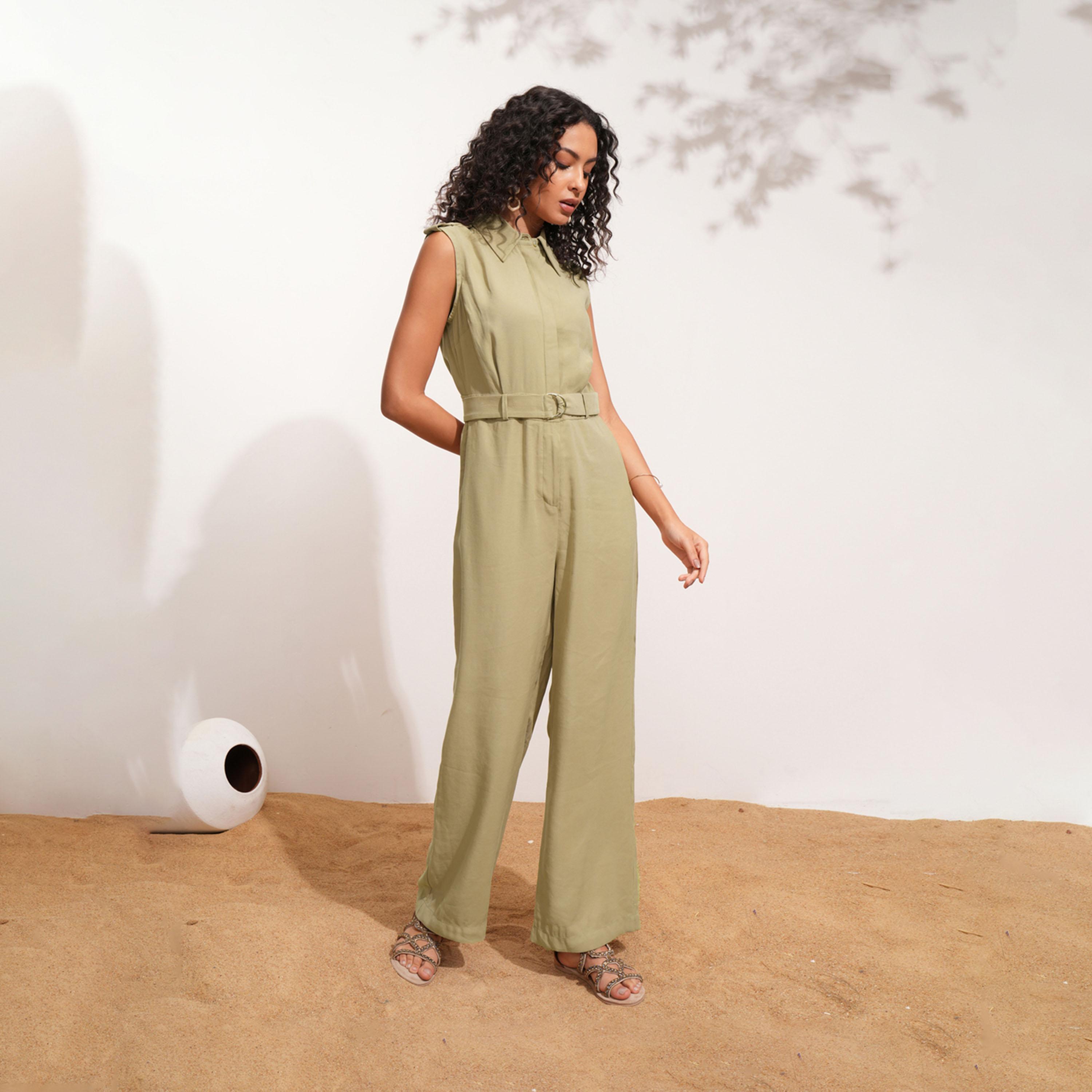 Tokyo Talkies X Styli Solid Sleeveless Collared Jumpsuit With Belt Detail-women-clothing-jumpsuits-image-3