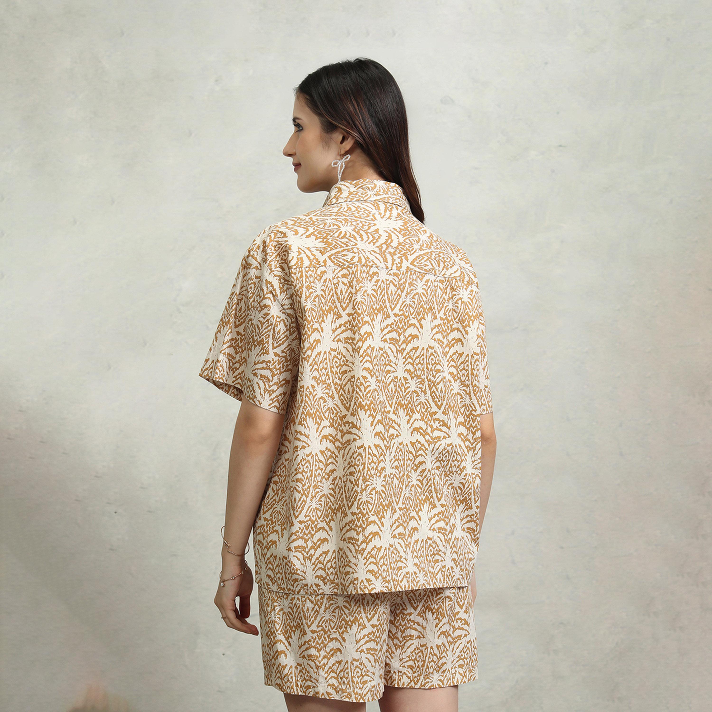 طوكيو توكيز - طقم قميص مطبوع بالكامل مع شورت بخصر متوسط الارتفاع-women-clothing-coordsets-image-5