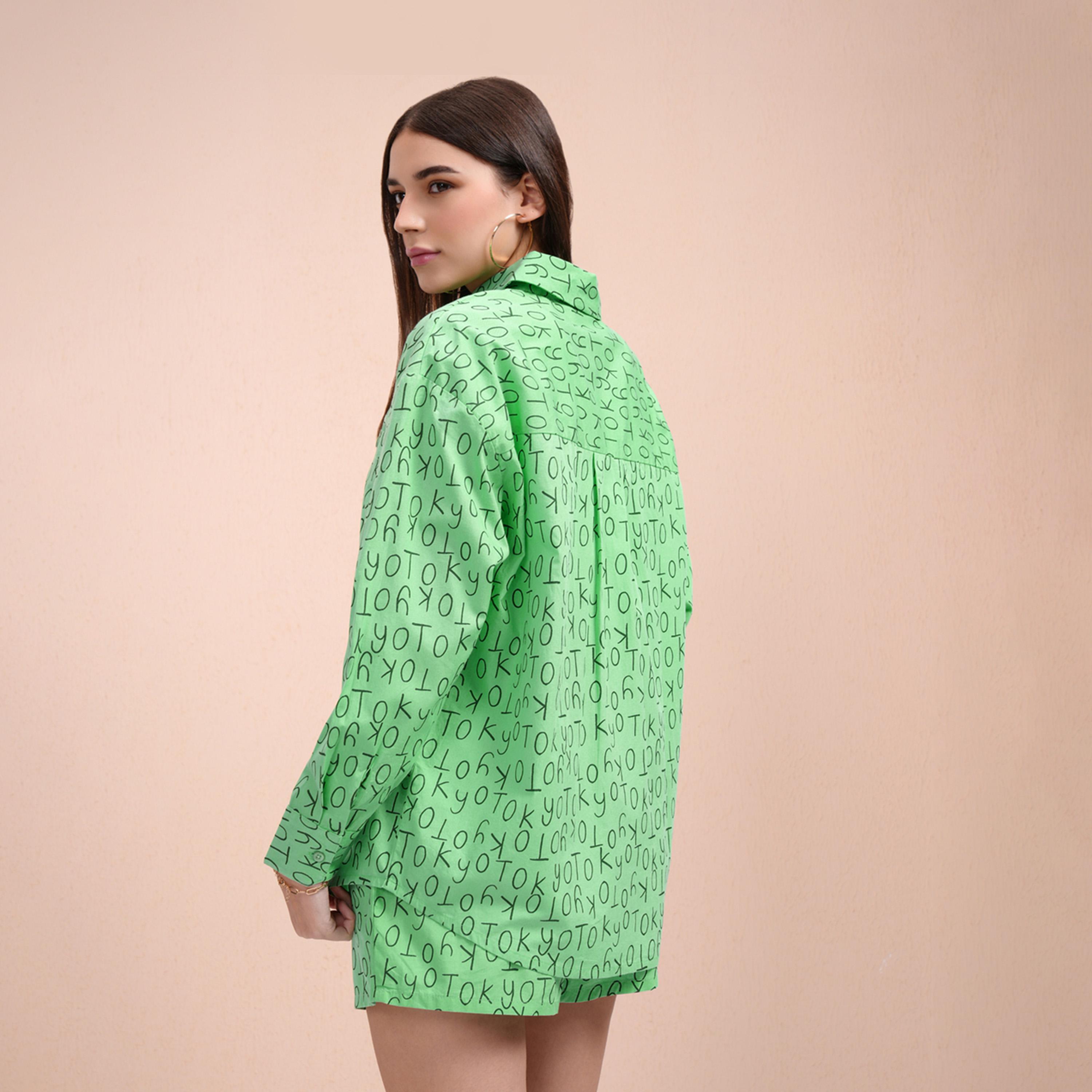 طوكيو توكيز - طقم قميص مطبوع بالكامل مع شورت بخصر متوسط الارتفاع-women-clothing-coordsets-image-5