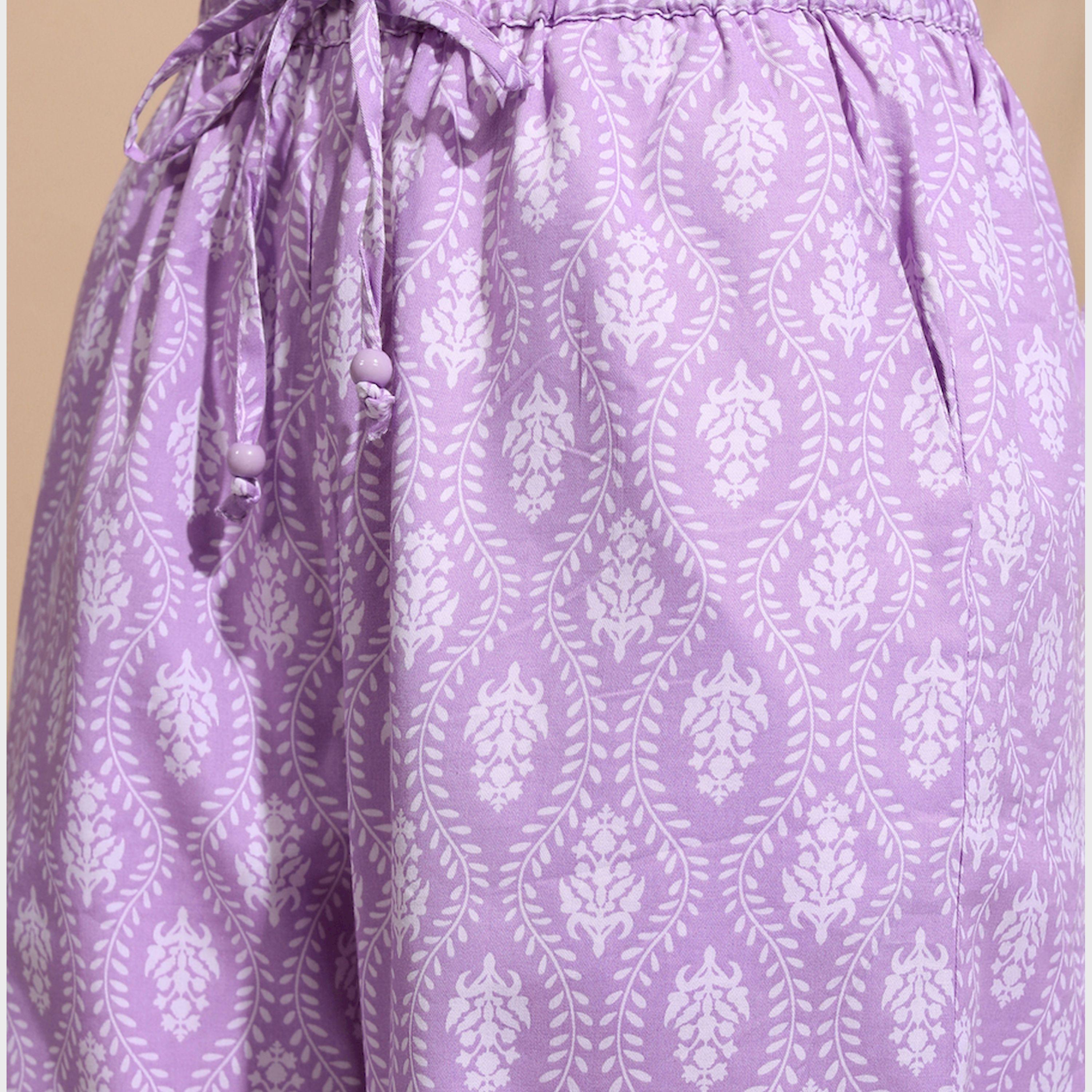 طوكيو توكيز - طقم بلوزة قصيرة بأكمام منفوخة ورقبة دائرية مع بنطال-women-clothing-coordsets-image-5