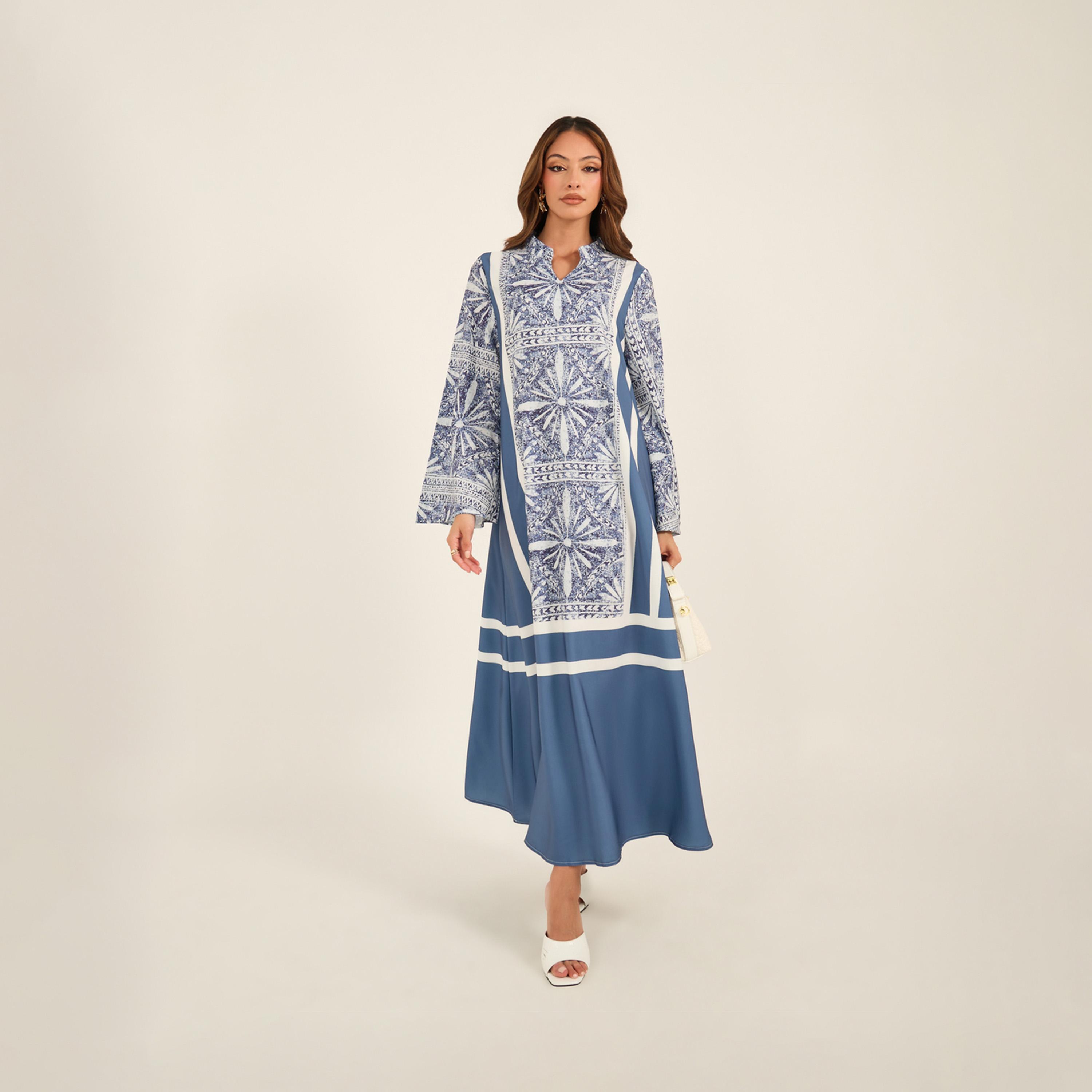 KL X Styli All-Over Print Notch Neck Flared Kaftan-women-arabicclothing-kaftan-image-2