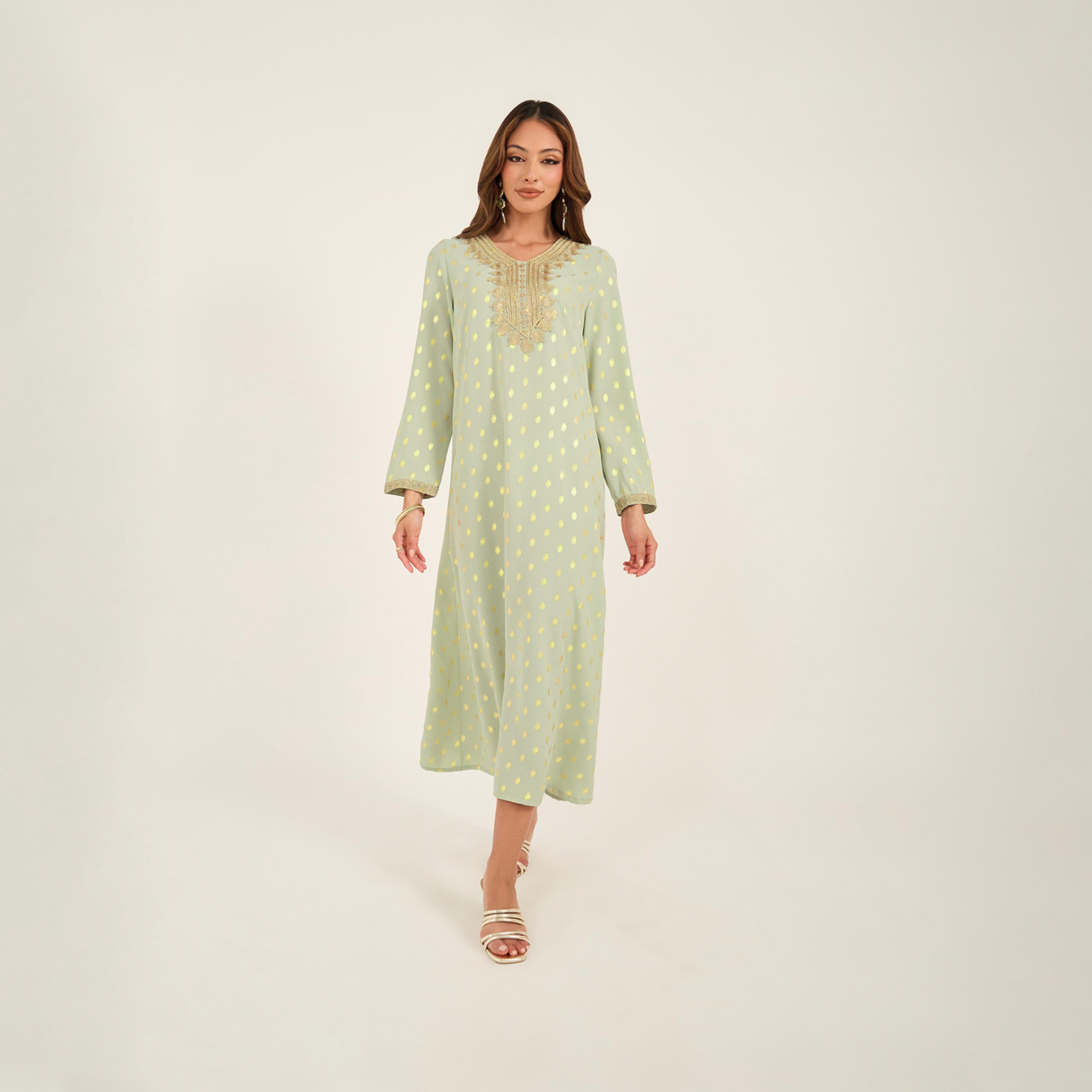 كي ال × ستايلي - قفطان بطبعة فويل مع تفاصيل دانتيل ورقبة دائرية-women-arabicclothing-jalabiyas-image-3