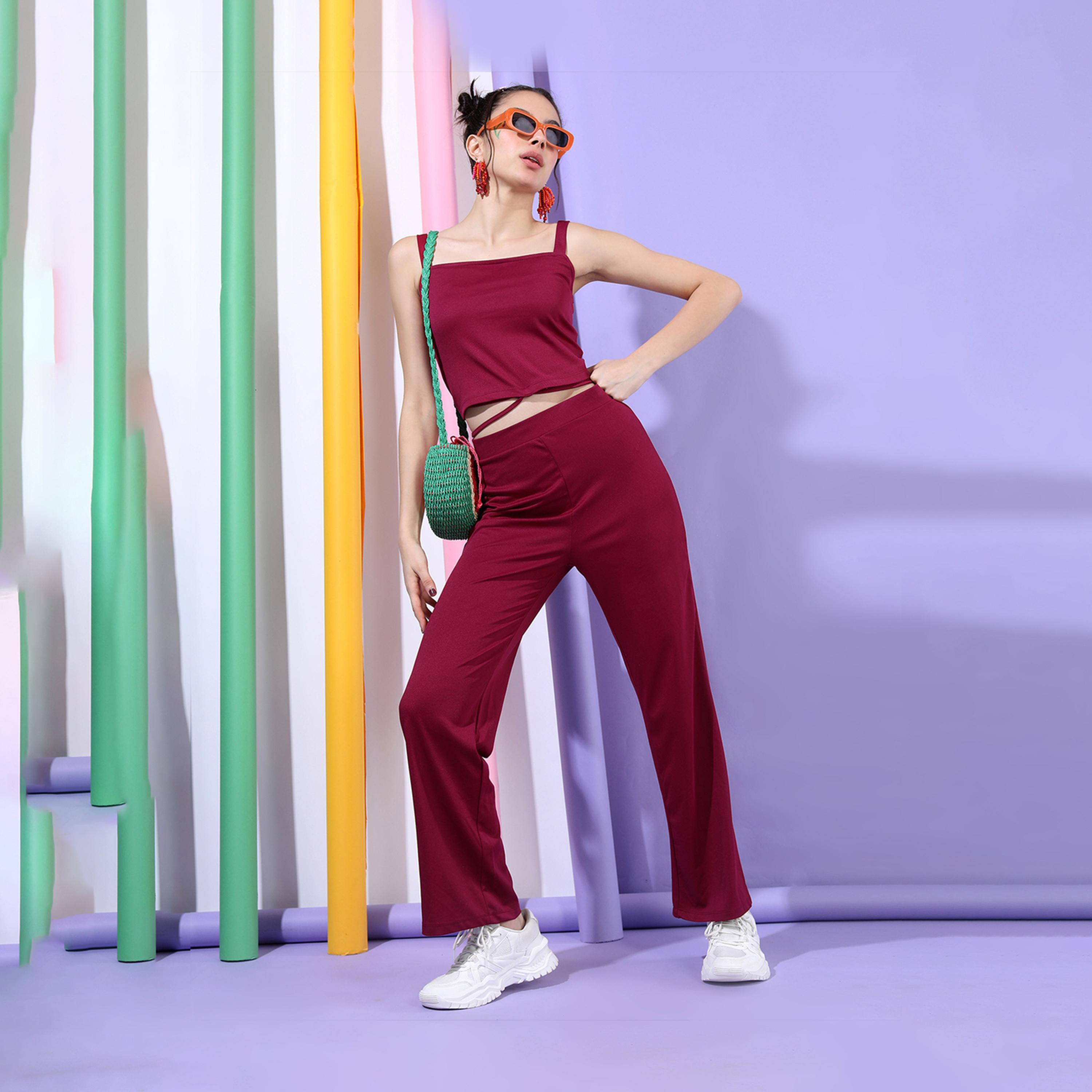 طوكيو توكيز - توب قصير سادة بأشرطة مع بنطلون بخصر مرتفع-women-clothing-coordsets-image-2
