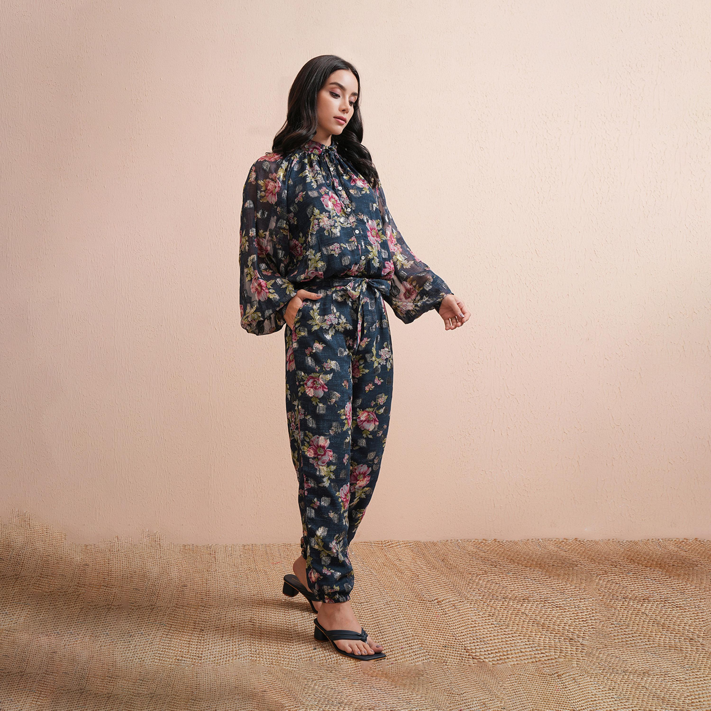 Vishudh X Styli All-Over Floral Print Balloon Sleeve Top With Joggers Co-Ords-women-clothing-coordsets-image-6