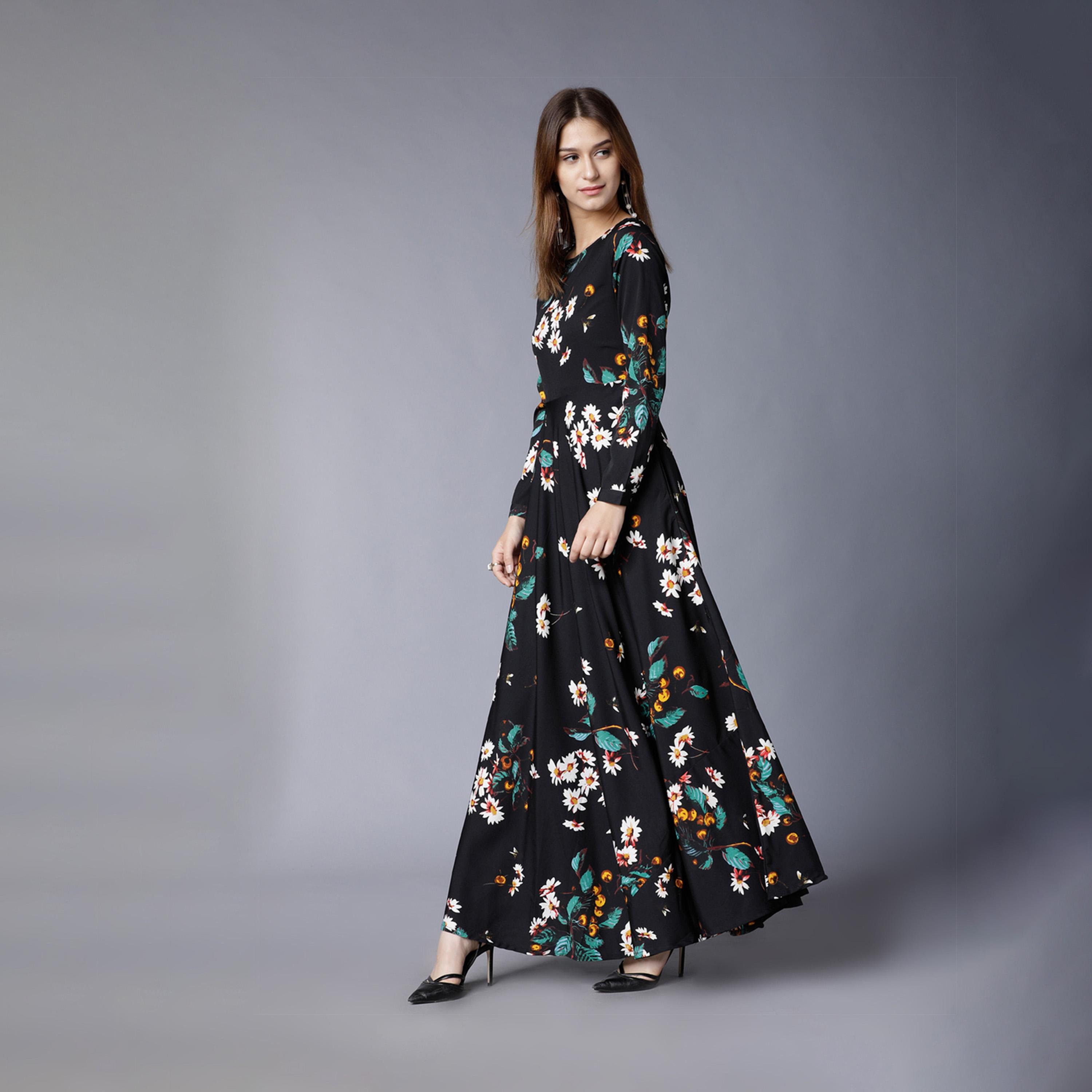 طوكيو توكيز - فستان ماكسي بياقة دائرية وطبعة زهور من-women-clothing-dresses-image-2