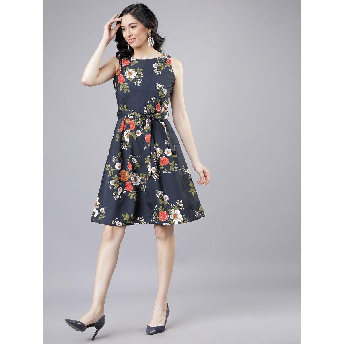 Tokyo Talkies X Styli Floral Print Fit and Flare Knee Length Dress with Tie-Belt-women-clothing-dresses-image-2
