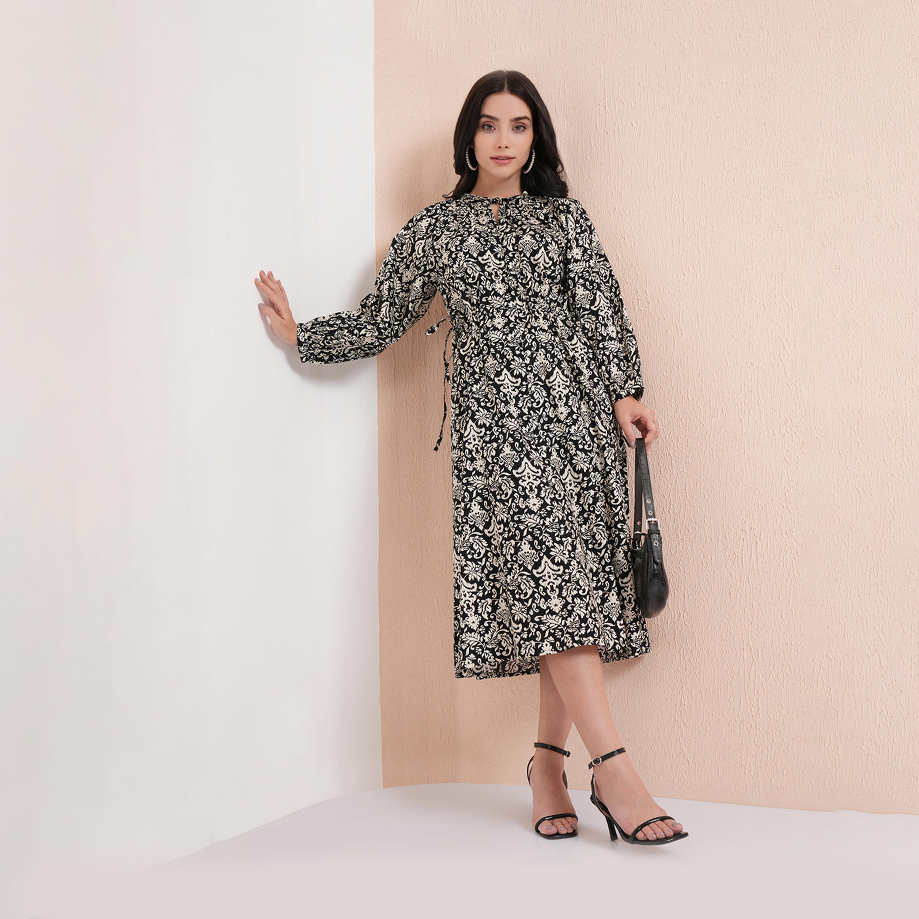 Tokyo Talkies X Styli All-Over Floral Print Tie-Up Neck Midi Dress-women-clothing-dresses-image-2