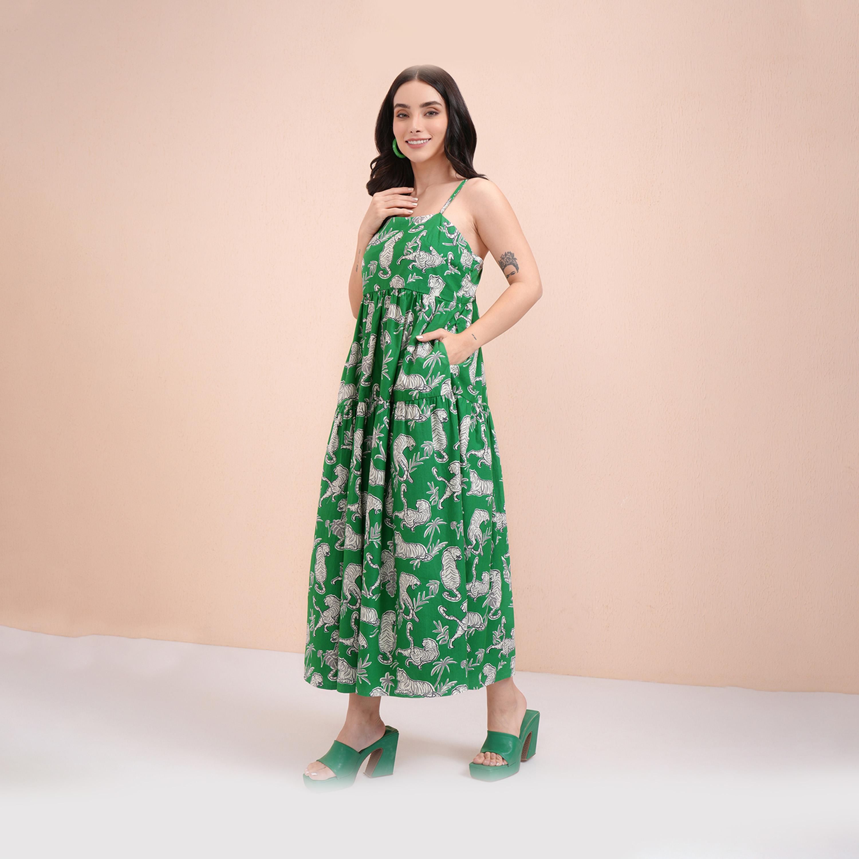 فيشود ستايلي - فستان ماكسي متعدد الطبقات بطبعة زهور-women-clothing-dresses-image-3