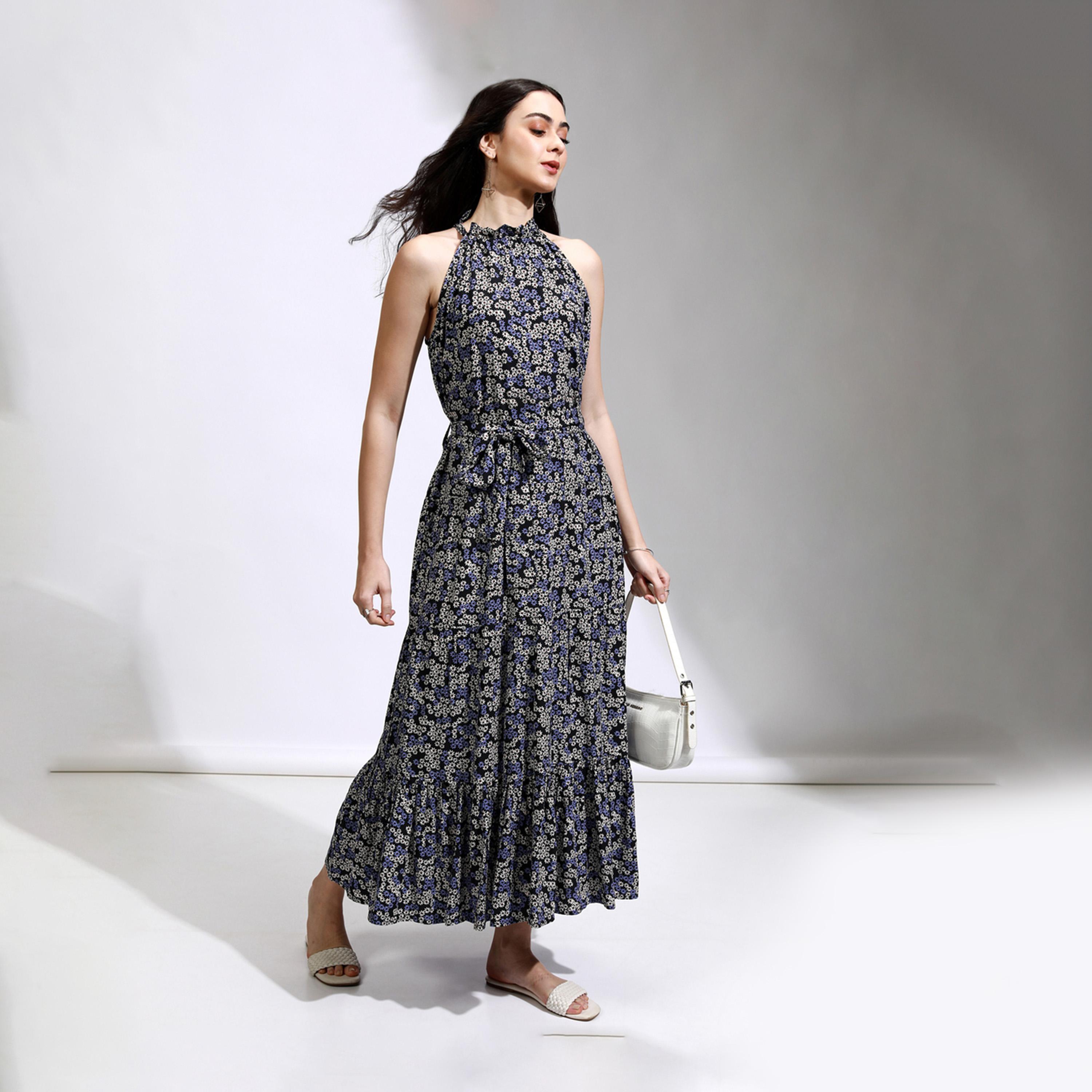 فيشود ستايلي - فستان ماكسي متعدد الطبقات بطبعة زهور-women-clothing-dresses-image-2