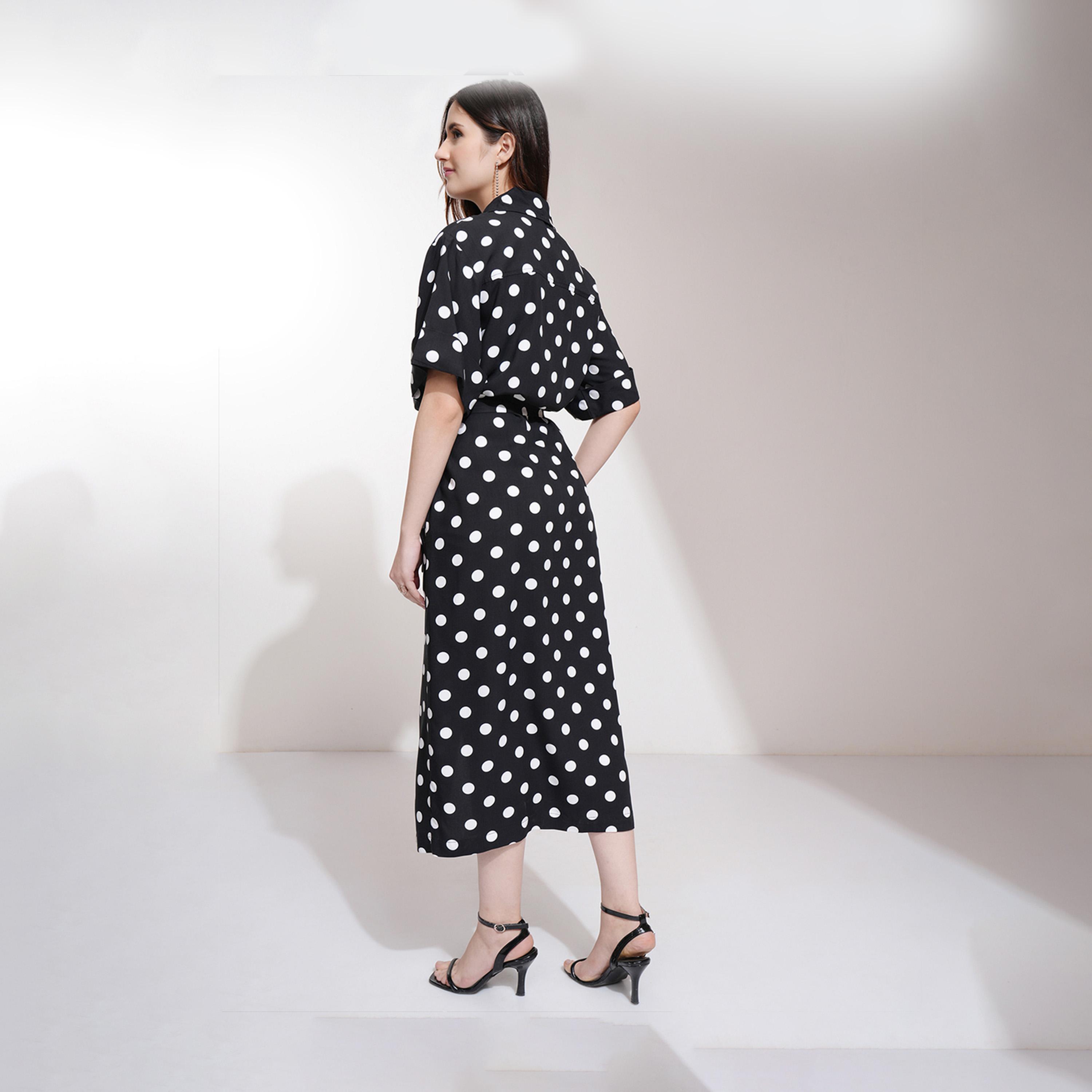 طوكيو توكيز - فستان متوسط الطول بأزرار وطبعة منقطة-women-clothing-dresses-image-3