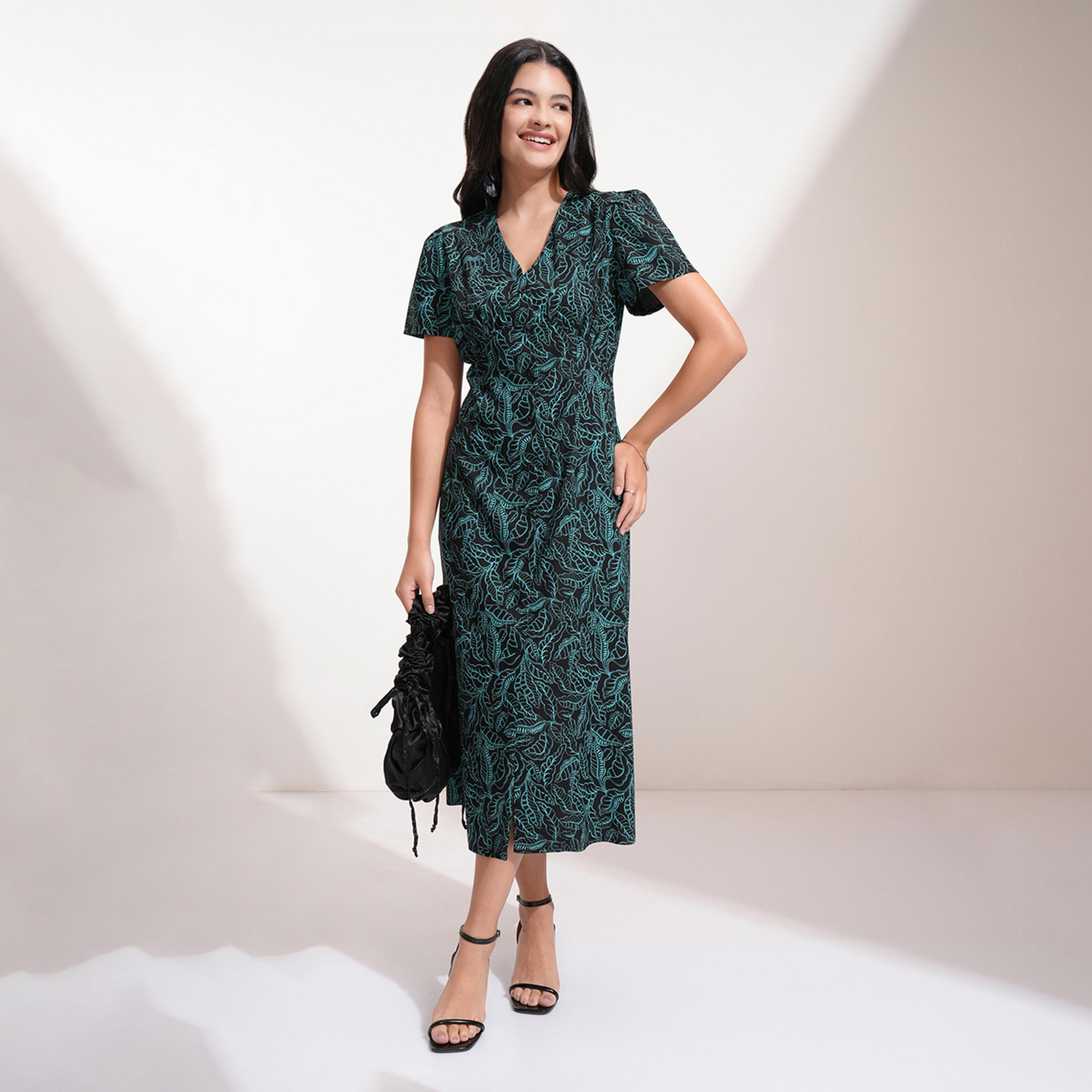 Tokyo Talkies X Styli All-Over Print V-Neck A-Line Midi Dress-women-clothing-dresses-image-1