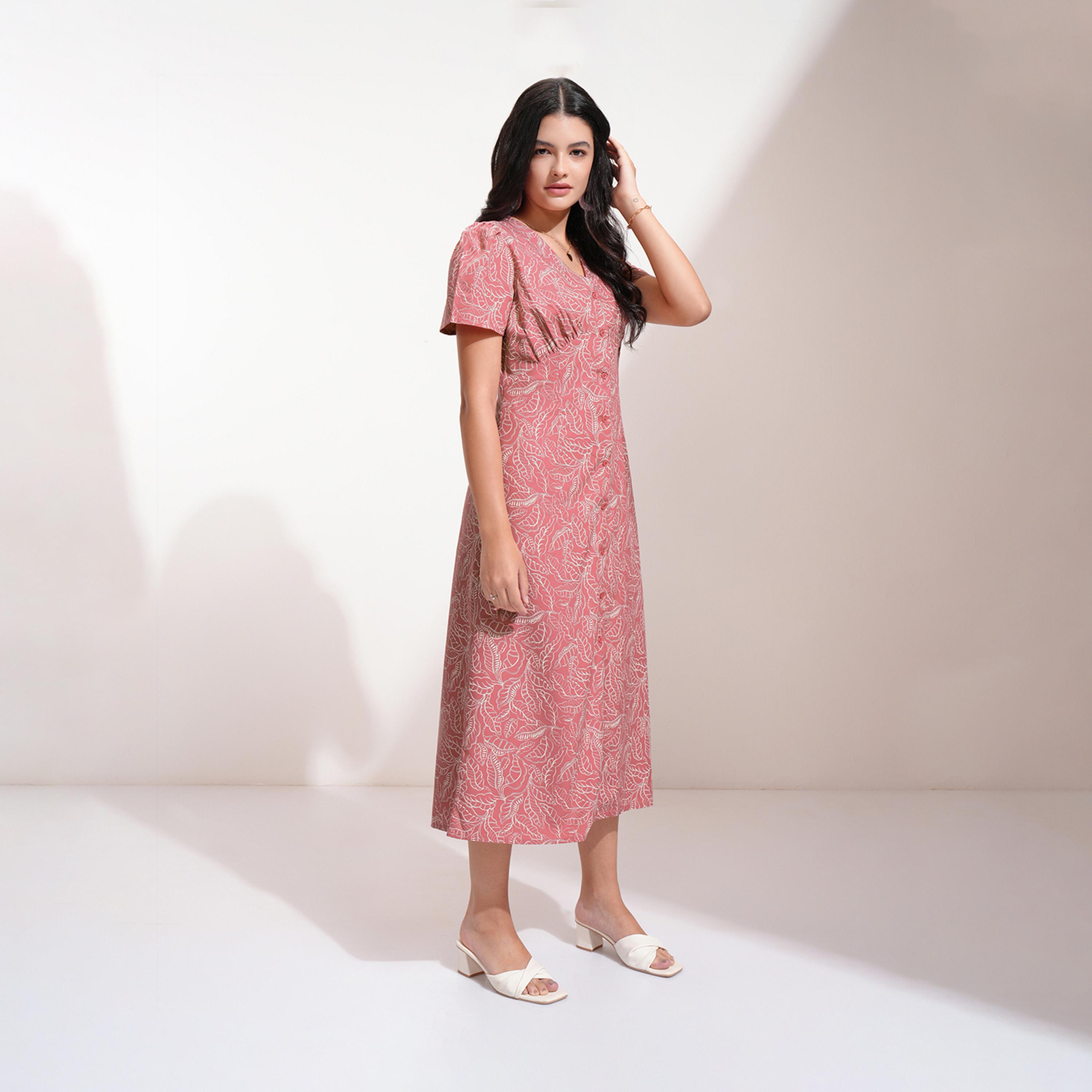 فيشود ستايلي - فستان ماكسي متعدد الطبقات بطبعة زهور-women-clothing-dresses-image-3