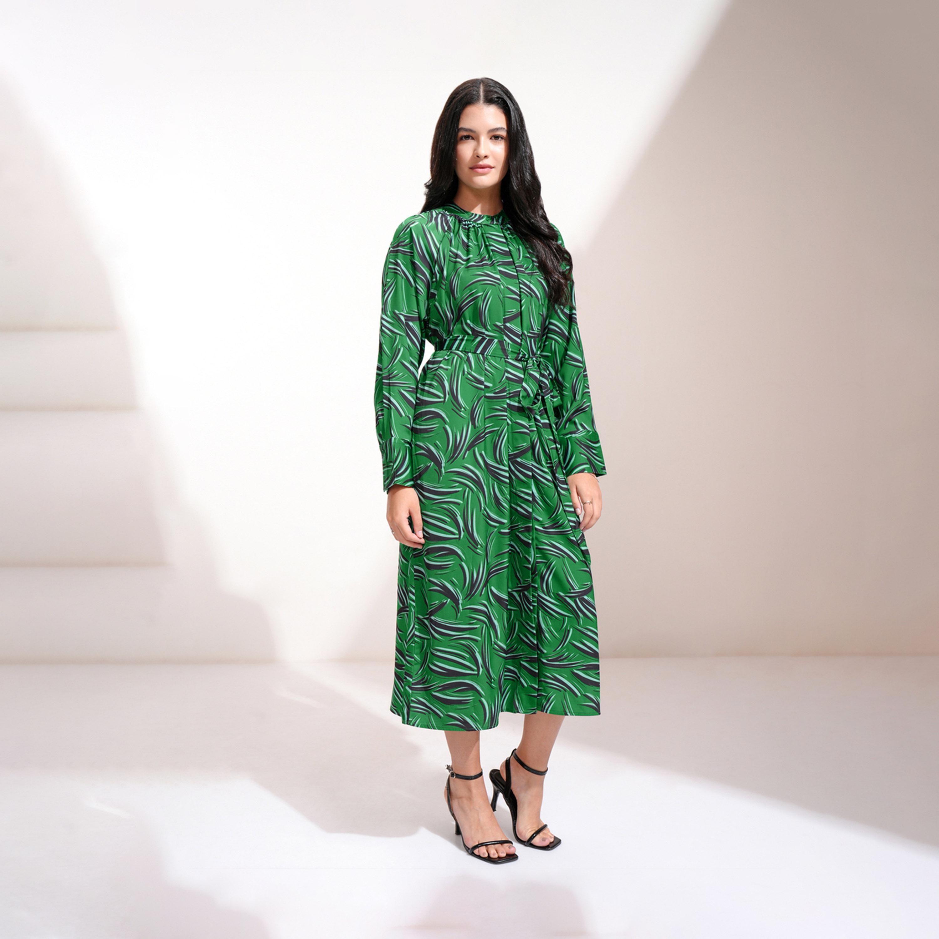 طوكيو توكيز - فستان متوسط الطول برباط على الخصر بطباعة كاملة-women-clothing-dresses-image-5