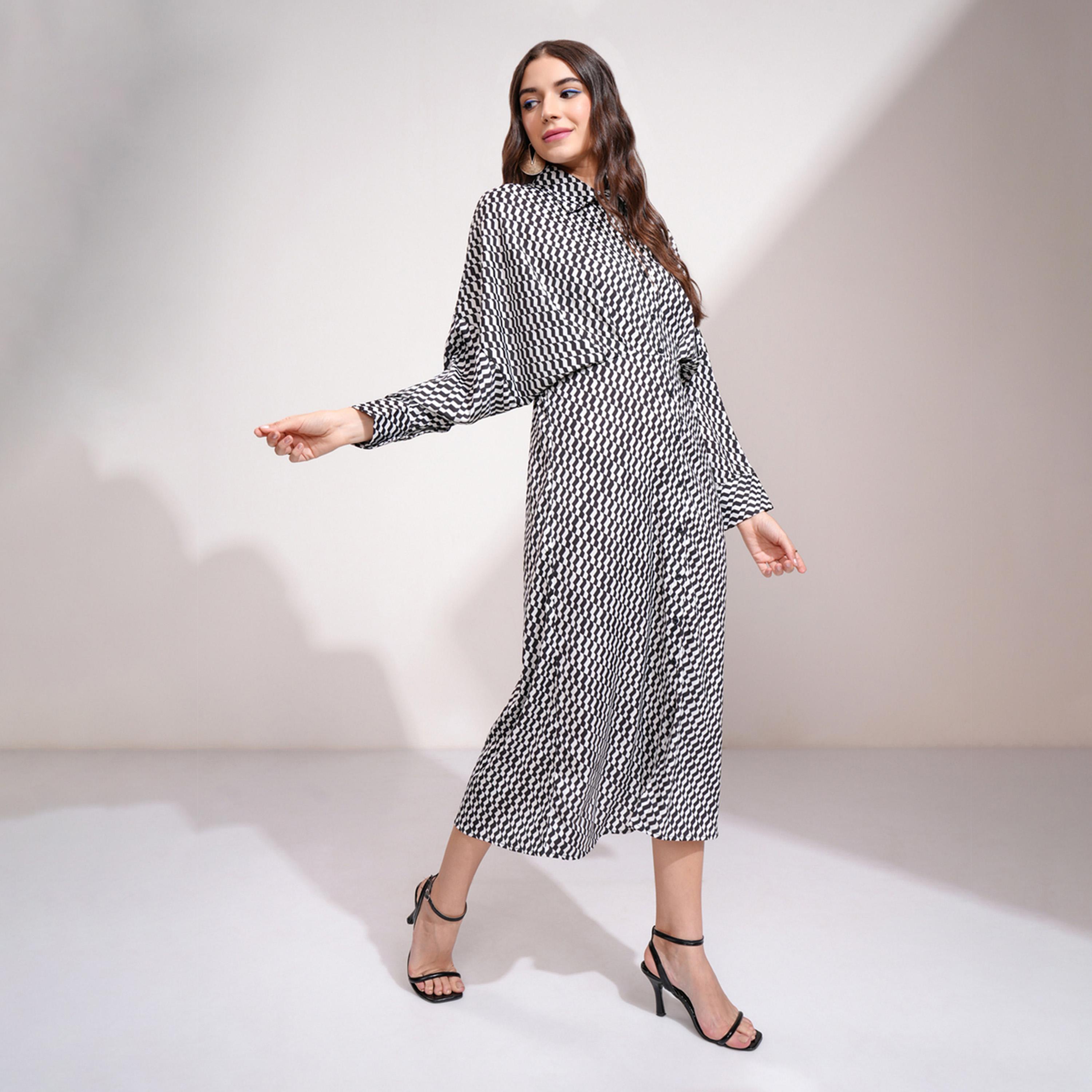 فيشود ستايلي - فستان ماكسي متعدد الطبقات بطبعة زهور-women-clothing-dresses-image-1