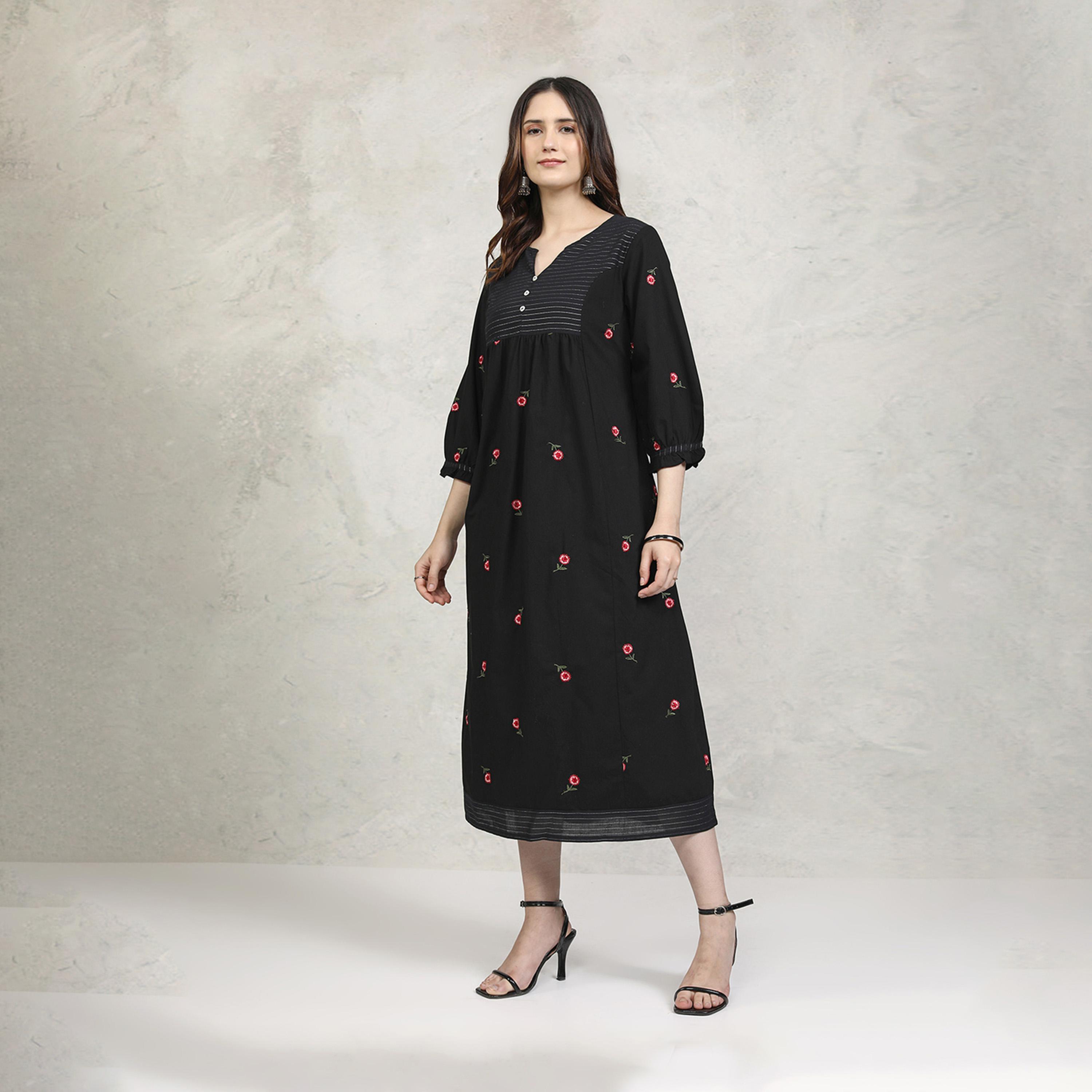فيشود ستايلي - فستان ماكسي متعدد الطبقات بطبعة زهور-women-clothing-dresses-image-2
