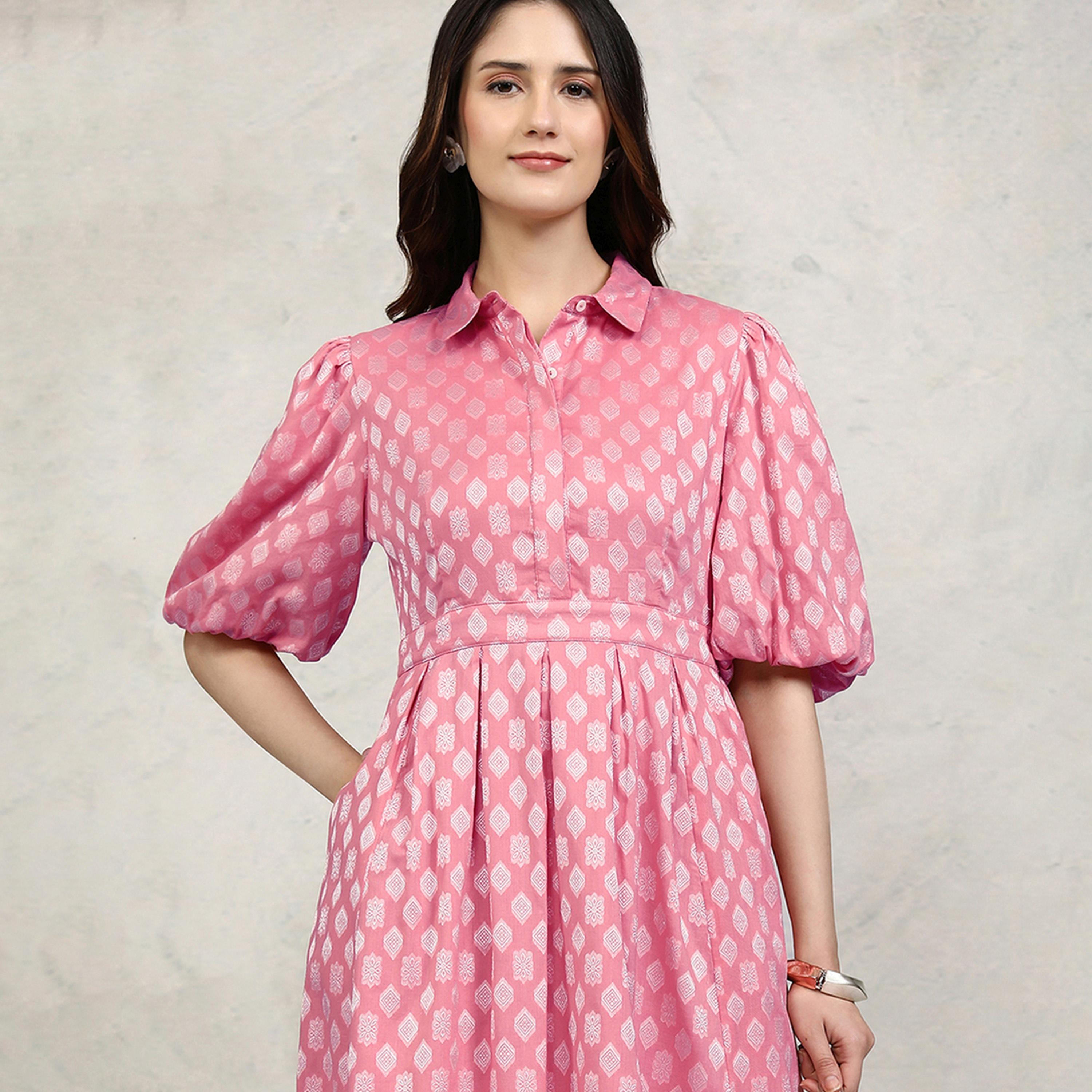 فيشود ستايلي - فستان ماكسي متعدد الطبقات بطبعة زهور-women-clothing-dresses-image-1