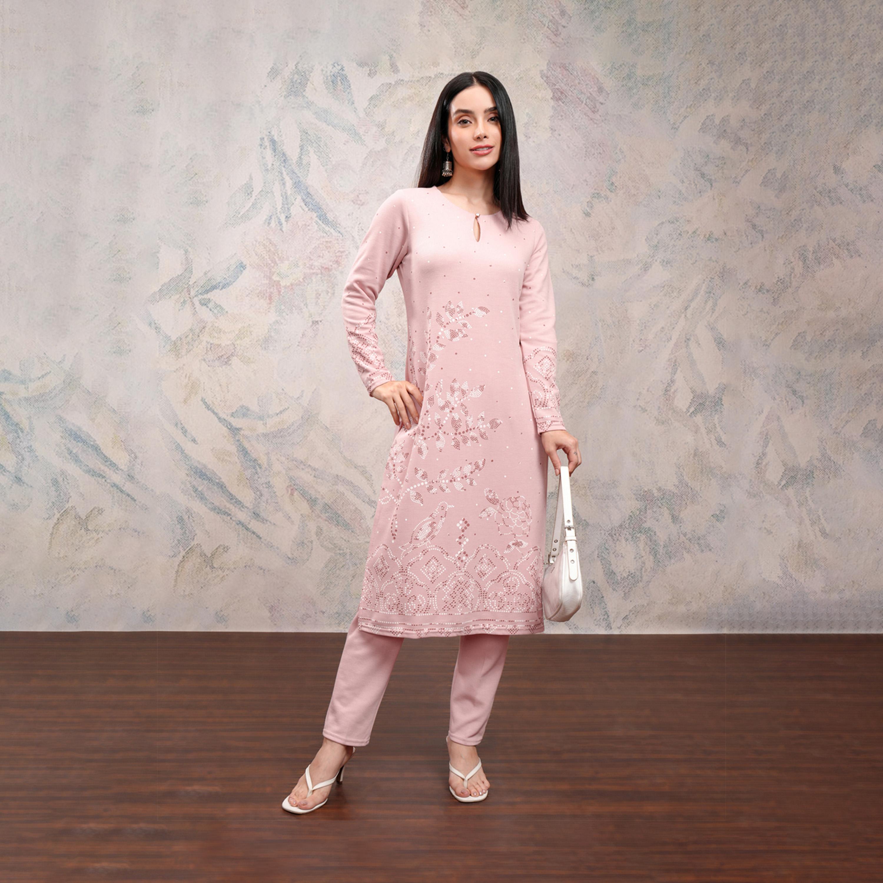 Vishudh X Styli Ethnic Motifs Printed Regular Fit Kurta With Trousers Set-women-clothing-ethnicwear-kurtasets-image-1