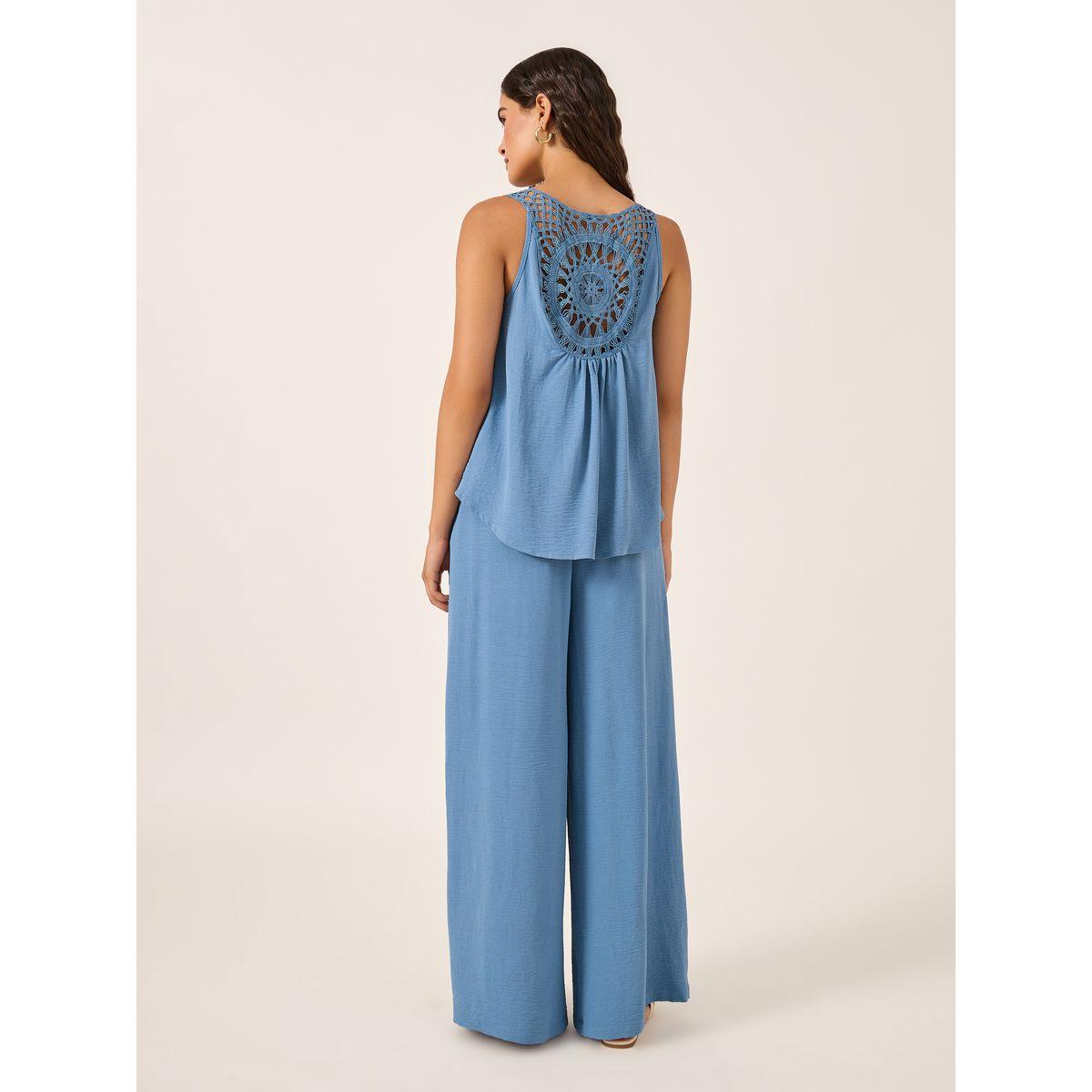طقم منسق من بنطال وبلوزة سادة بلا أكمام-women-clothing-coordsets-image-4