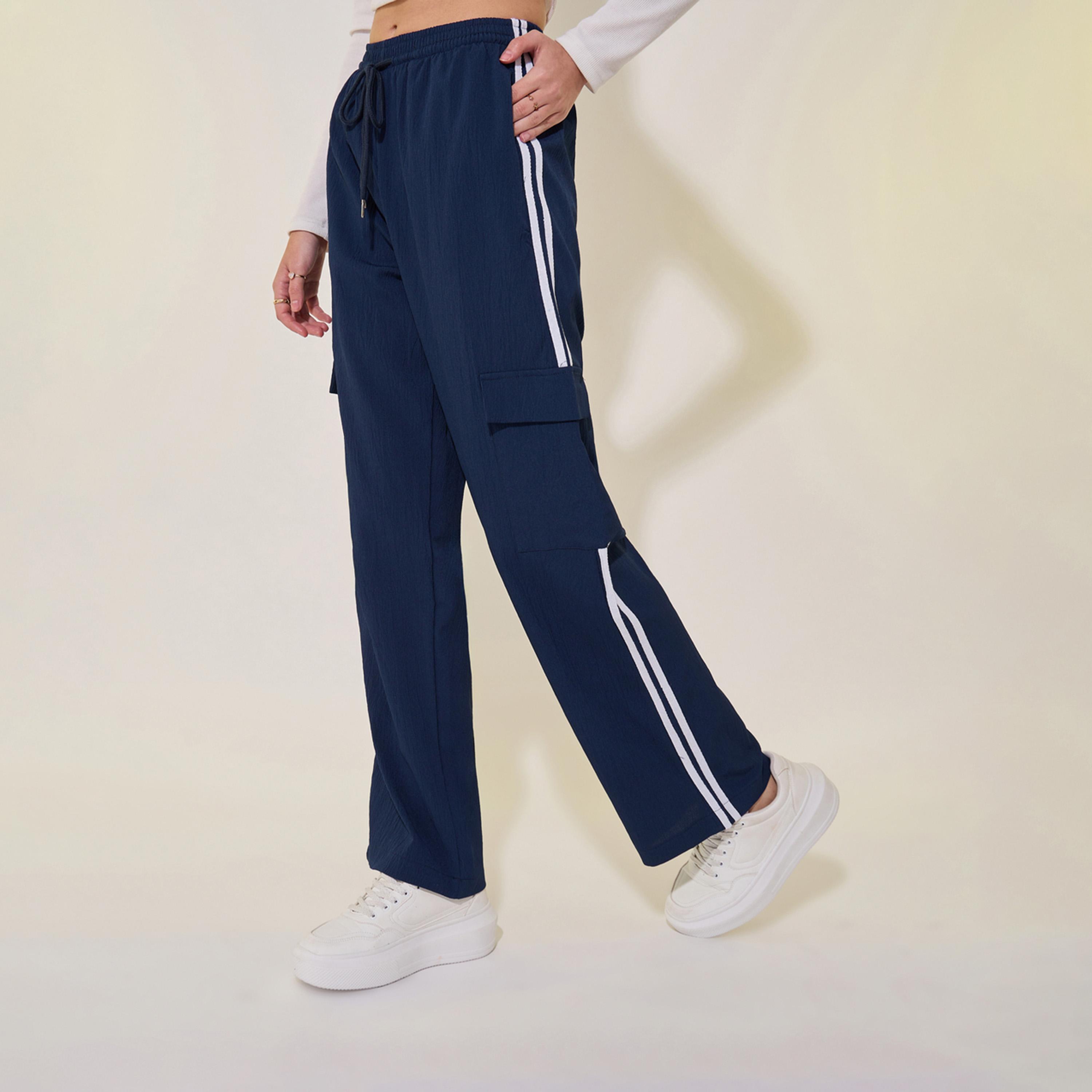 بنطال مخطط بخصر متوسط وأرجل واسعة مع أربطة-women-clothing-bottoms-trousers-image-3