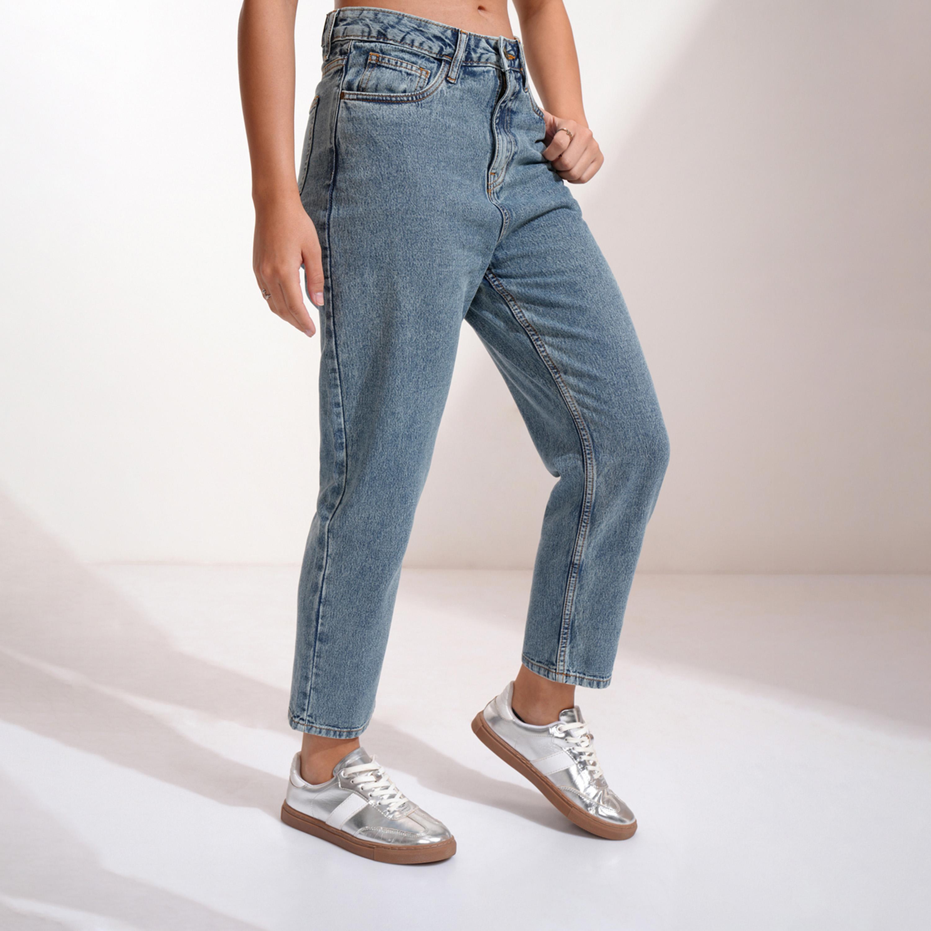 Tokyo Talkies X Styli Mid Rise Relaxed Fit Faded Jeans-women-clothing-bottoms-jeans-image-4