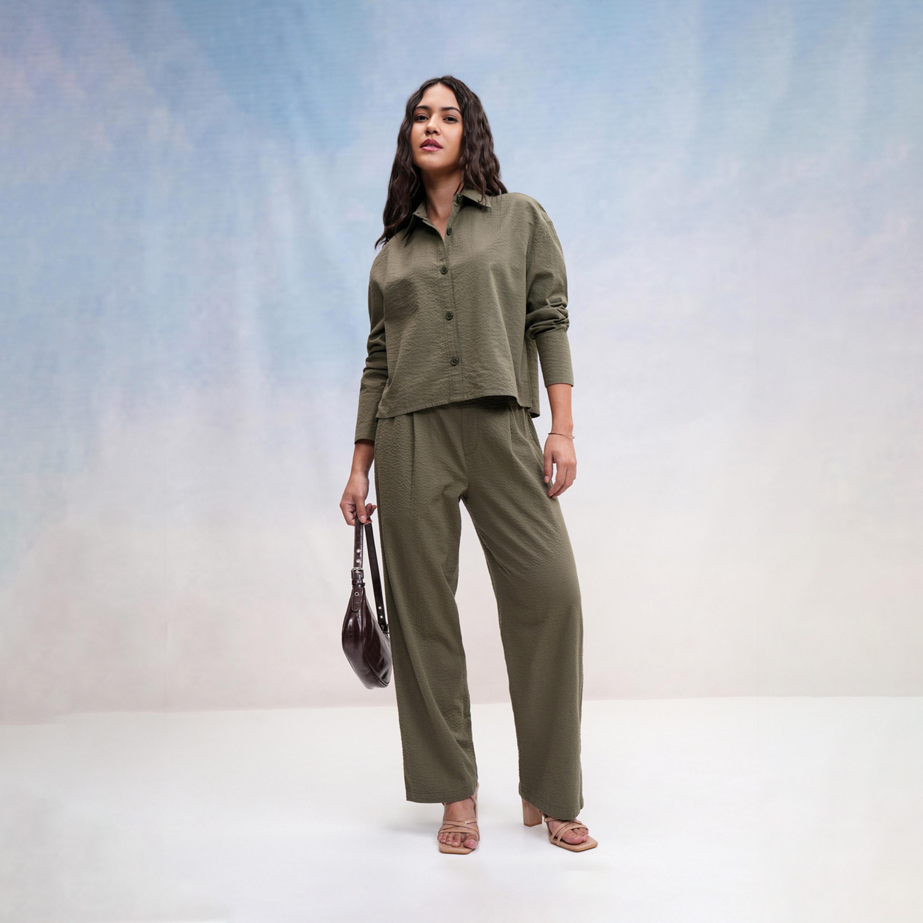 Tokyo Talkies X Styli Textured Spread Collar Cotton Regular Fit Shirt-women-clothing-shirtsandblouses-shirts-image-2