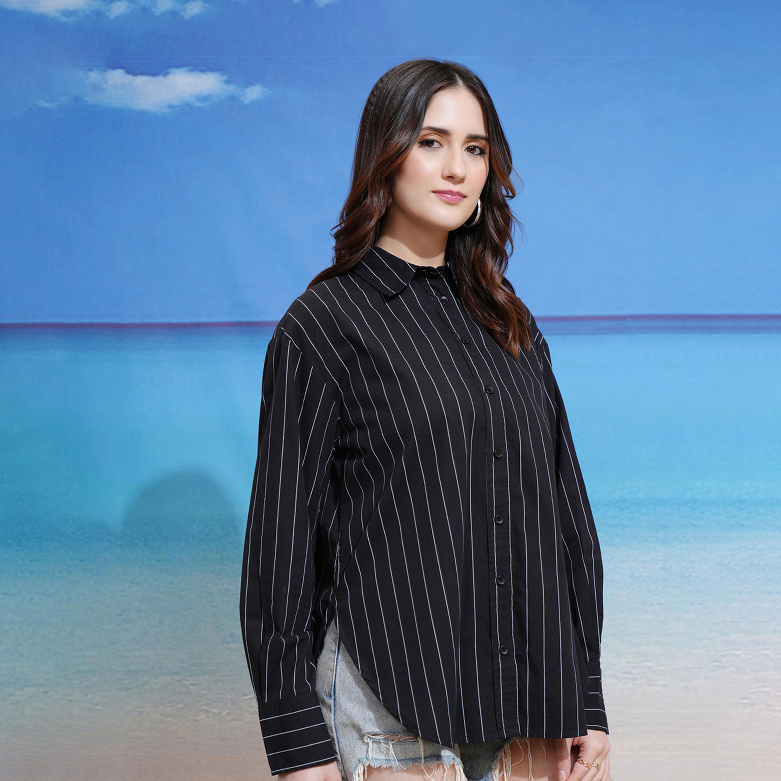 طوكيو توكيز ستايلي - قميص مخطط بقصّة عادية وياقة-women-clothing-shirtsandblouses-shirts-image-3
