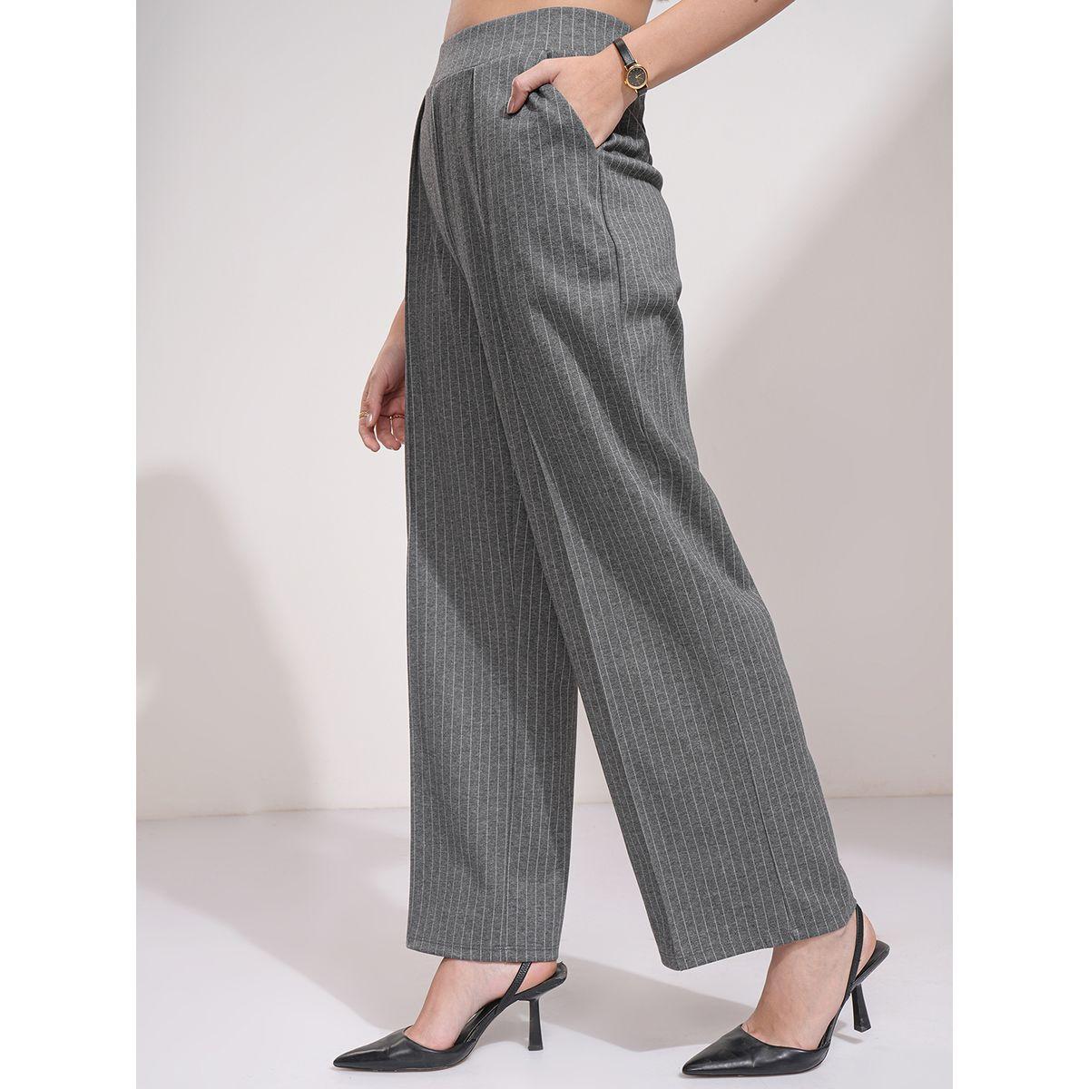 بنطال مخطط بقصة مستقيمة وتفاصيل مدروزة طوكيو توكيز × ستايلي-women-clothing-bottoms-trousers-image-4