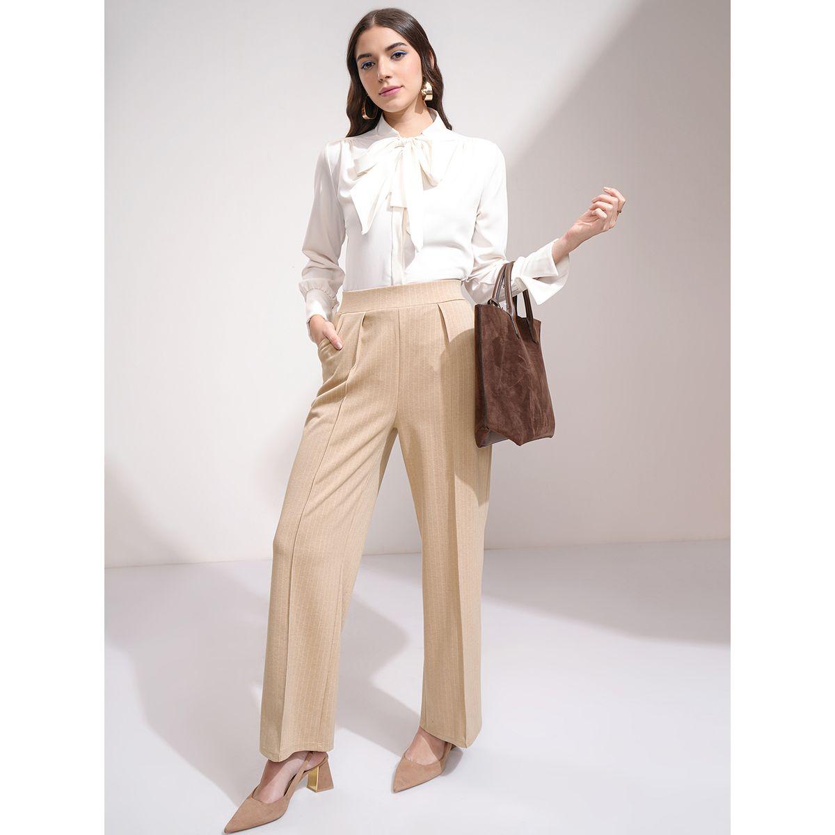 بنطال مخطط بقصة مستقيمة وتفاصيل مدروزة طوكيو توكيز × ستايلي-women-clothing-bottoms-trousers-image-2