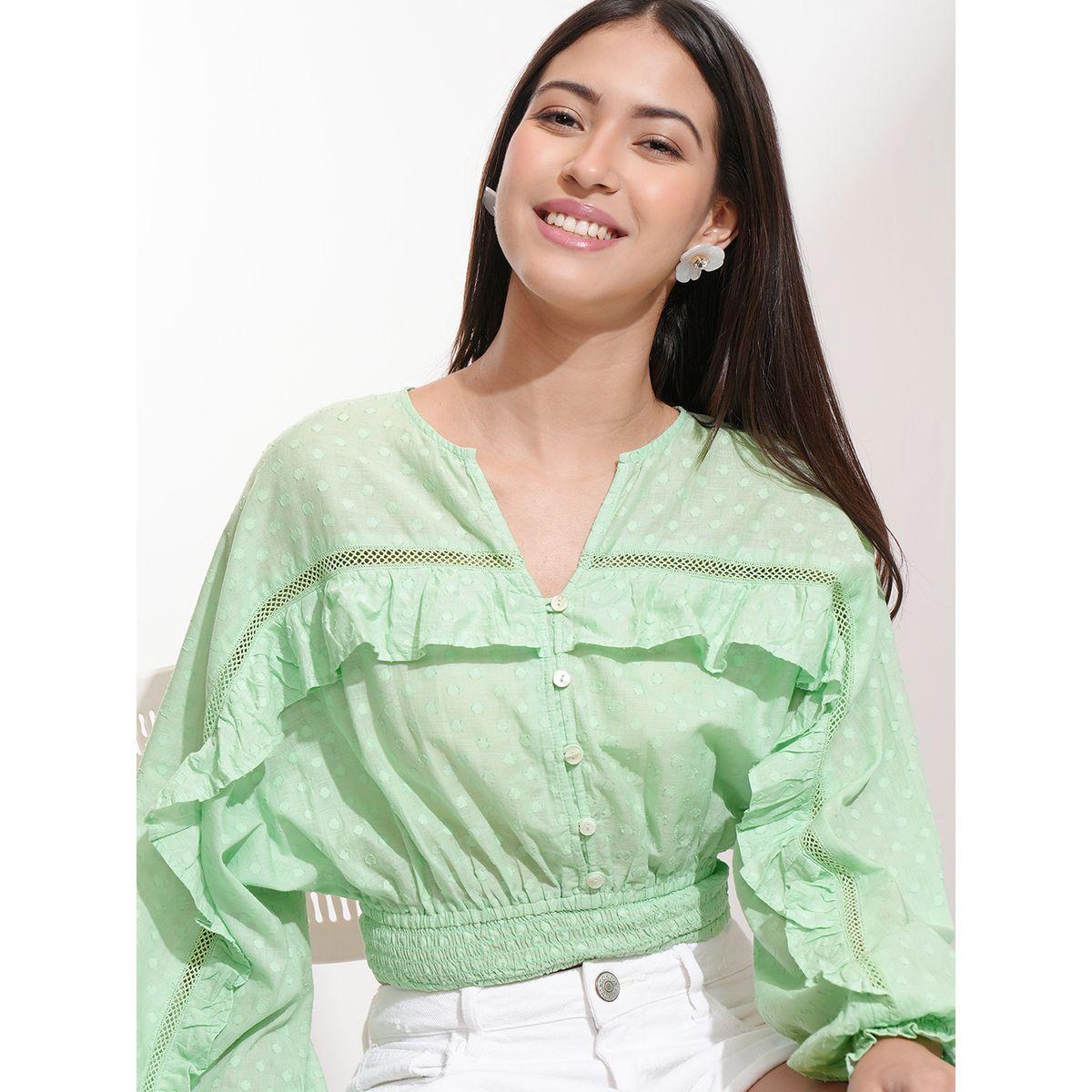 بلوزة قصيرة بأكمام وطواطية وتفاصيل كشكش-women-clothing-tshirts-image-1